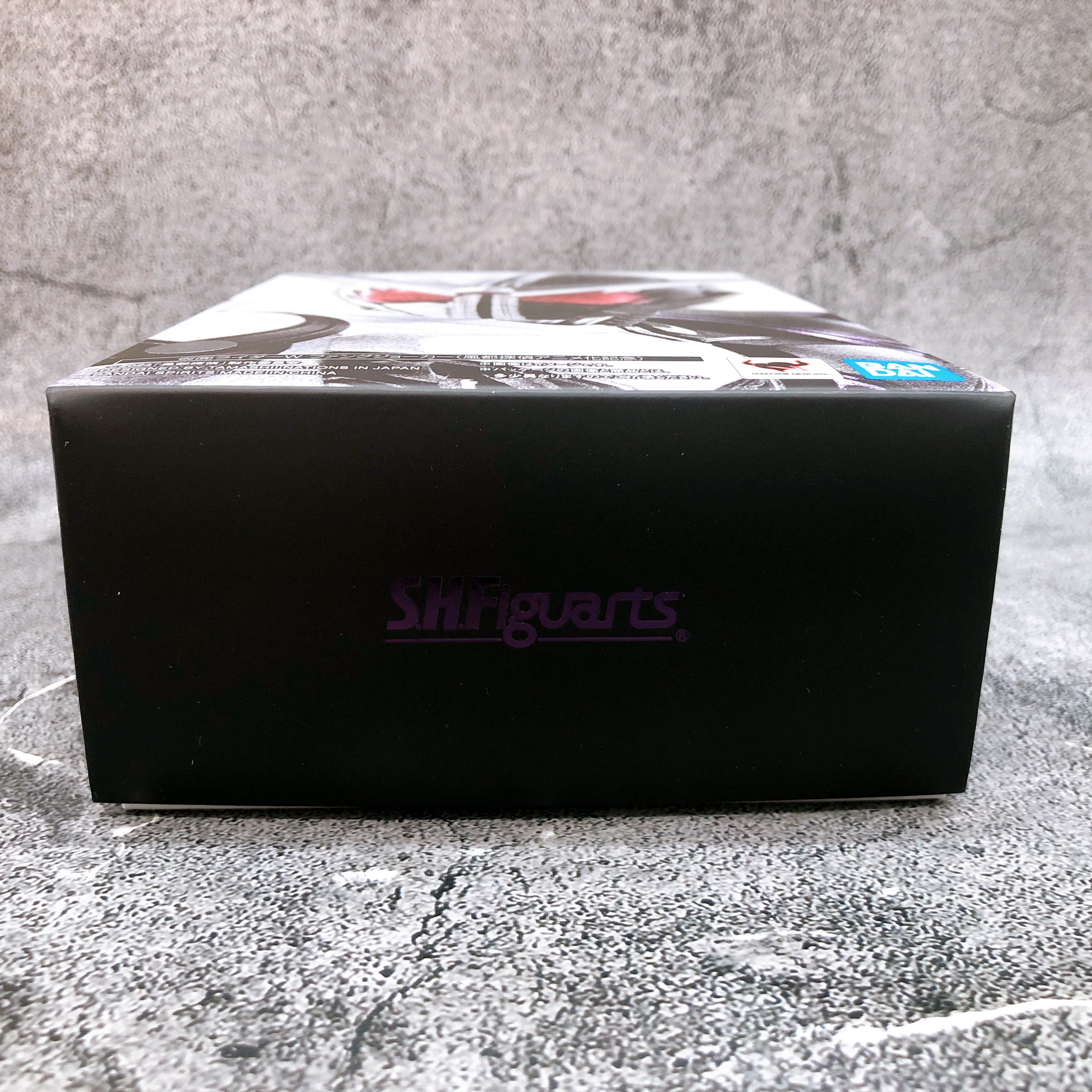 S.H.Figuarts Kamen Rider W Fang Joker Shinkocchou Seihou Fuuto PI Figure Bandai