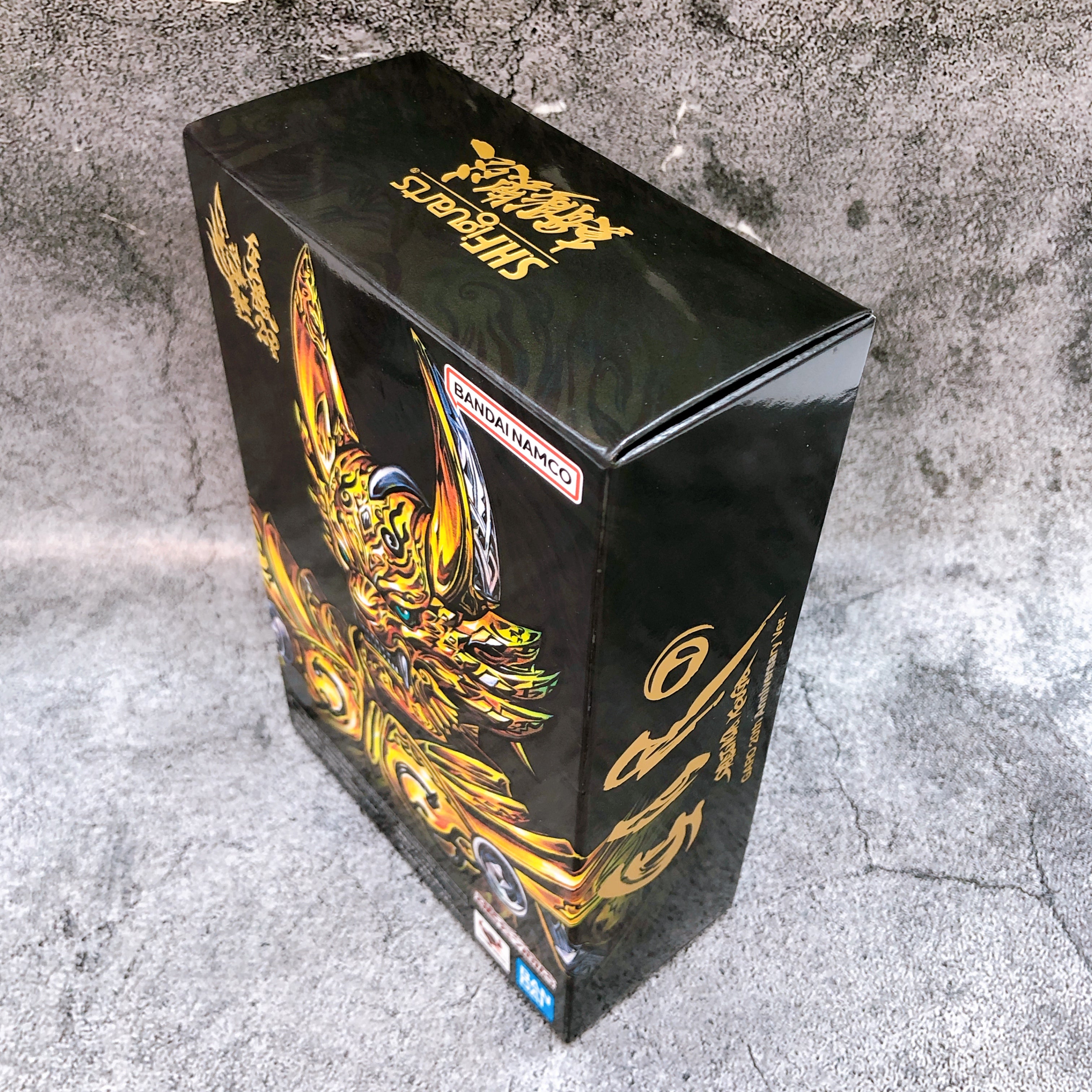 S.H.Figuarts Shinkocchou Seihou Garo Golden Knight Garo 20th Anniversary Ver.