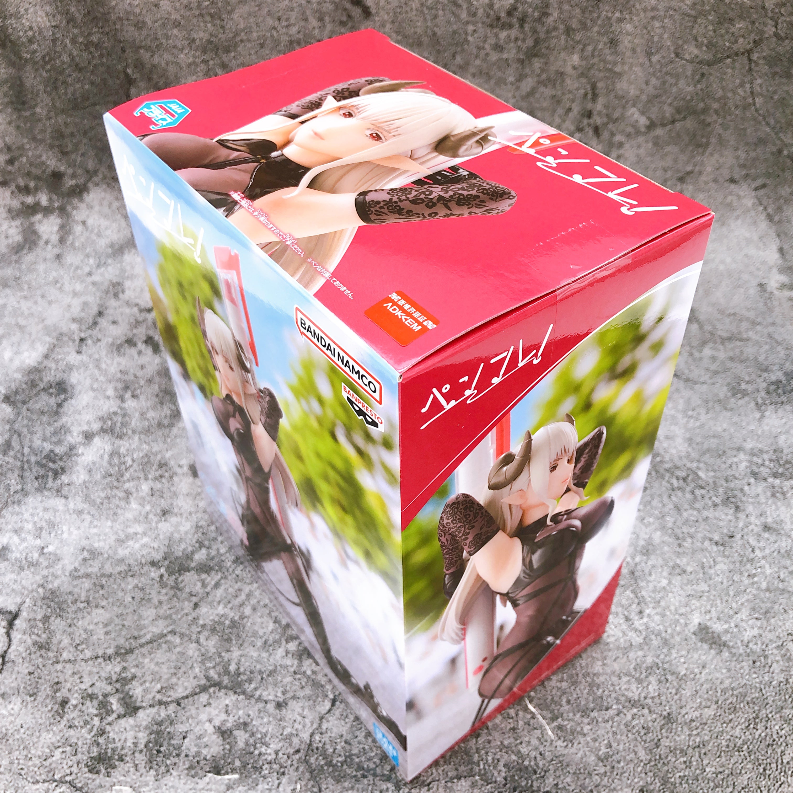 2.5 Dimensional Seduction Lustalotte Figure Phantom Costume ver.  Pen-Friend!