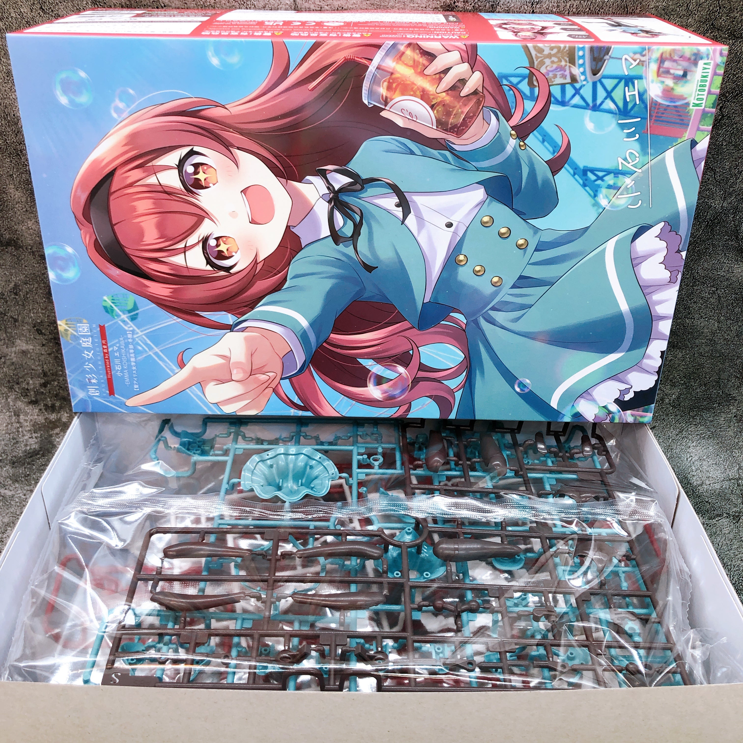 Sousai Shojo Teien Emma Koishikawa Winter Clothes 1/10 Model Kit KOTOBUKIYA NEW