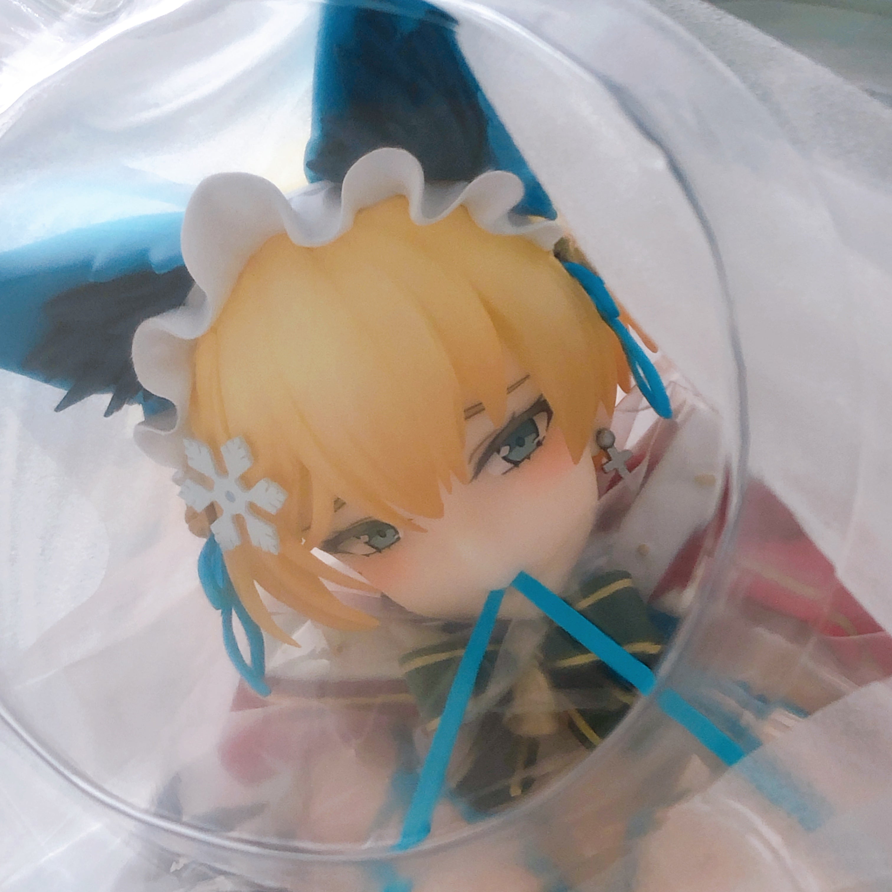 Girls Frontline VSK-94 Christmas Eve Detective Heavy Damage Ver 1/6 Scale Figure