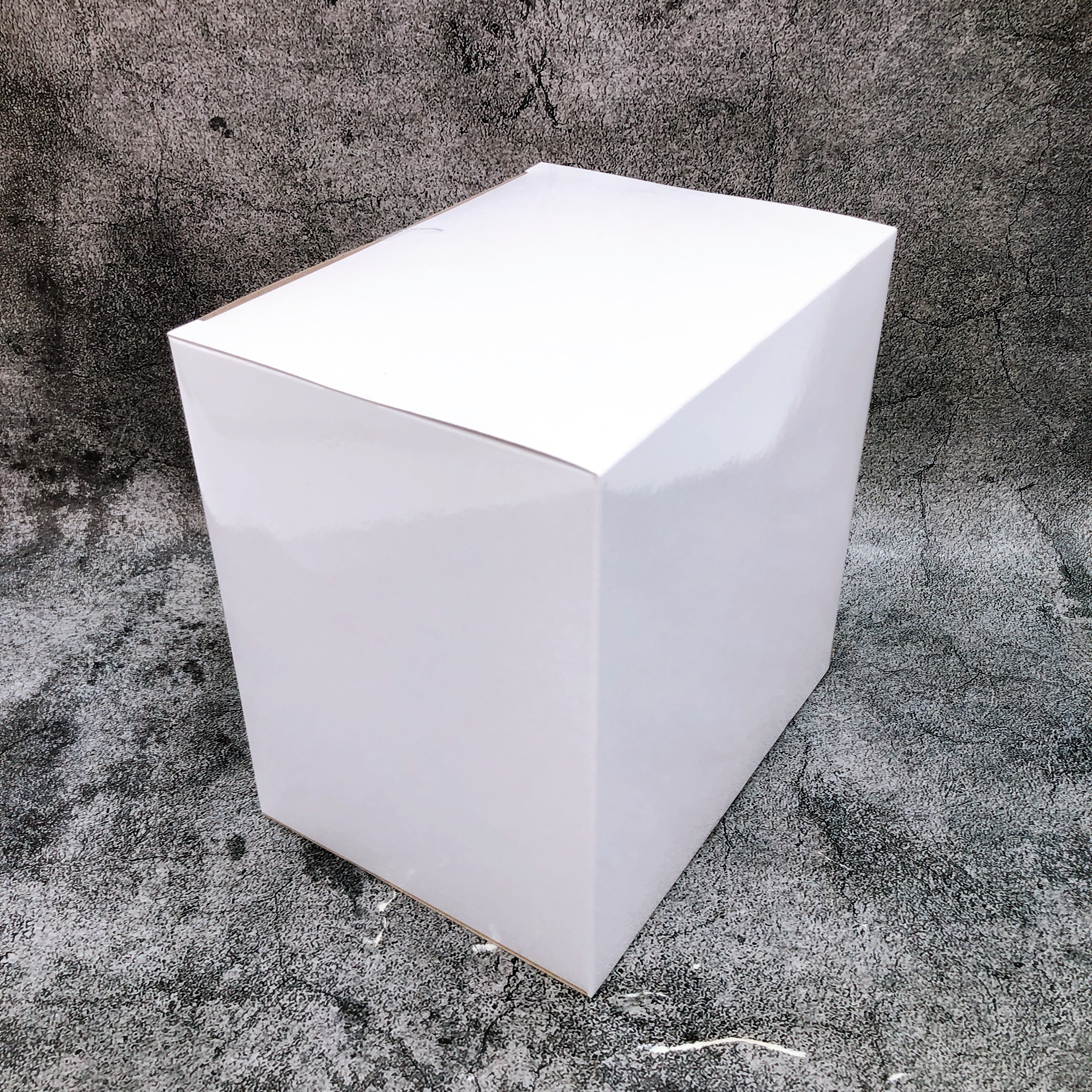 Hatsune Miku Sakura Miku Cherry Cushion Figure Taito Japan FASTSHIP NEW