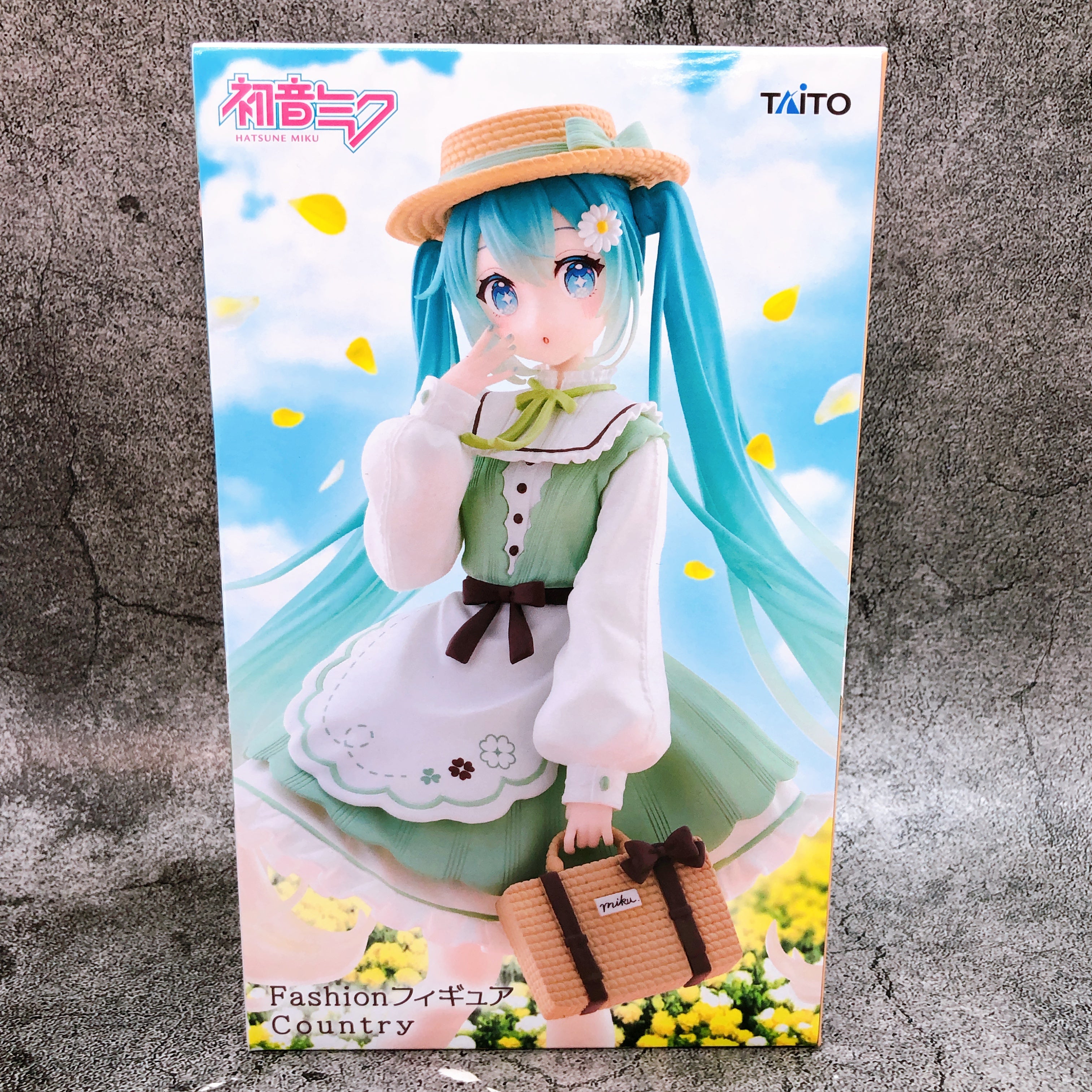 Hatsune Miku Fashion Figure Country Taito NEW FASTSHIP