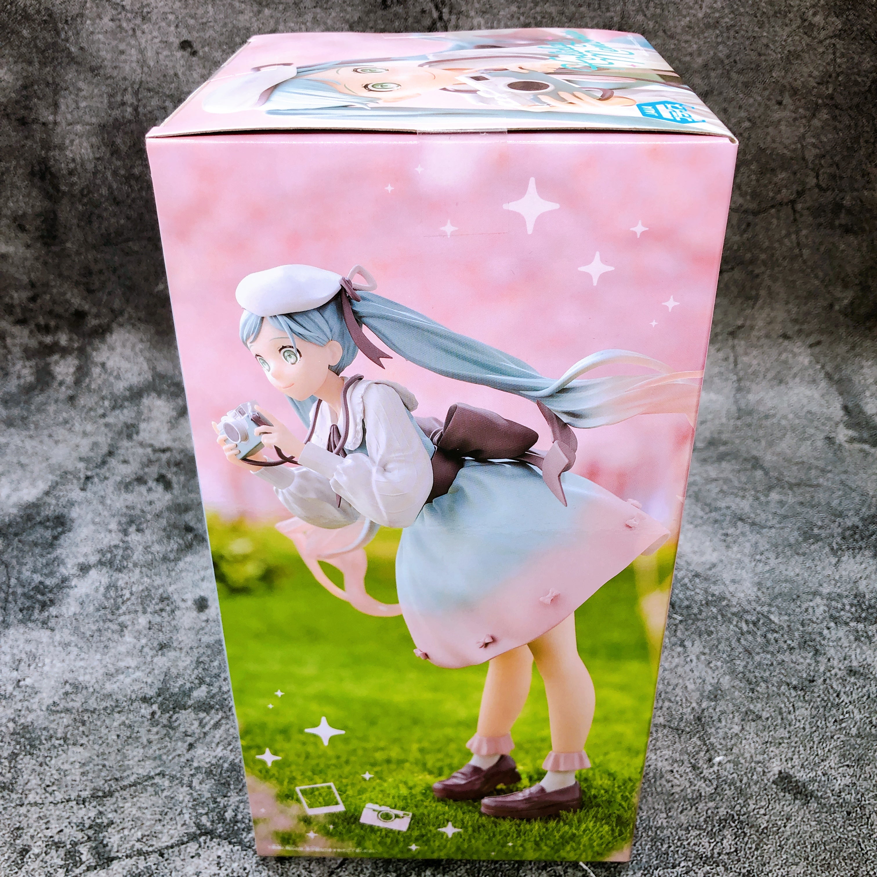 Hatsune Miku Holiday Memories Camera Figure BANPRESTO Japan Sealed NEW FASTSHIP