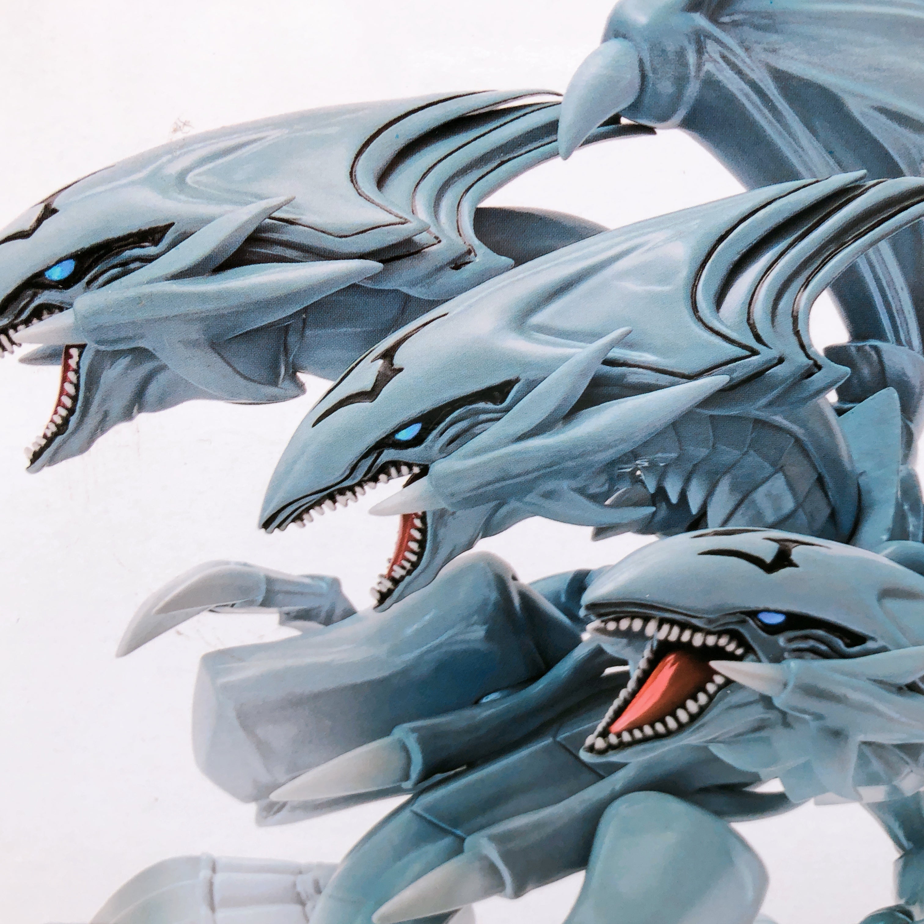 Yu-Gi-Oh! Blue-Eyes Ultimate Dragon Equal Arts Anime Figure Banpresto NEW