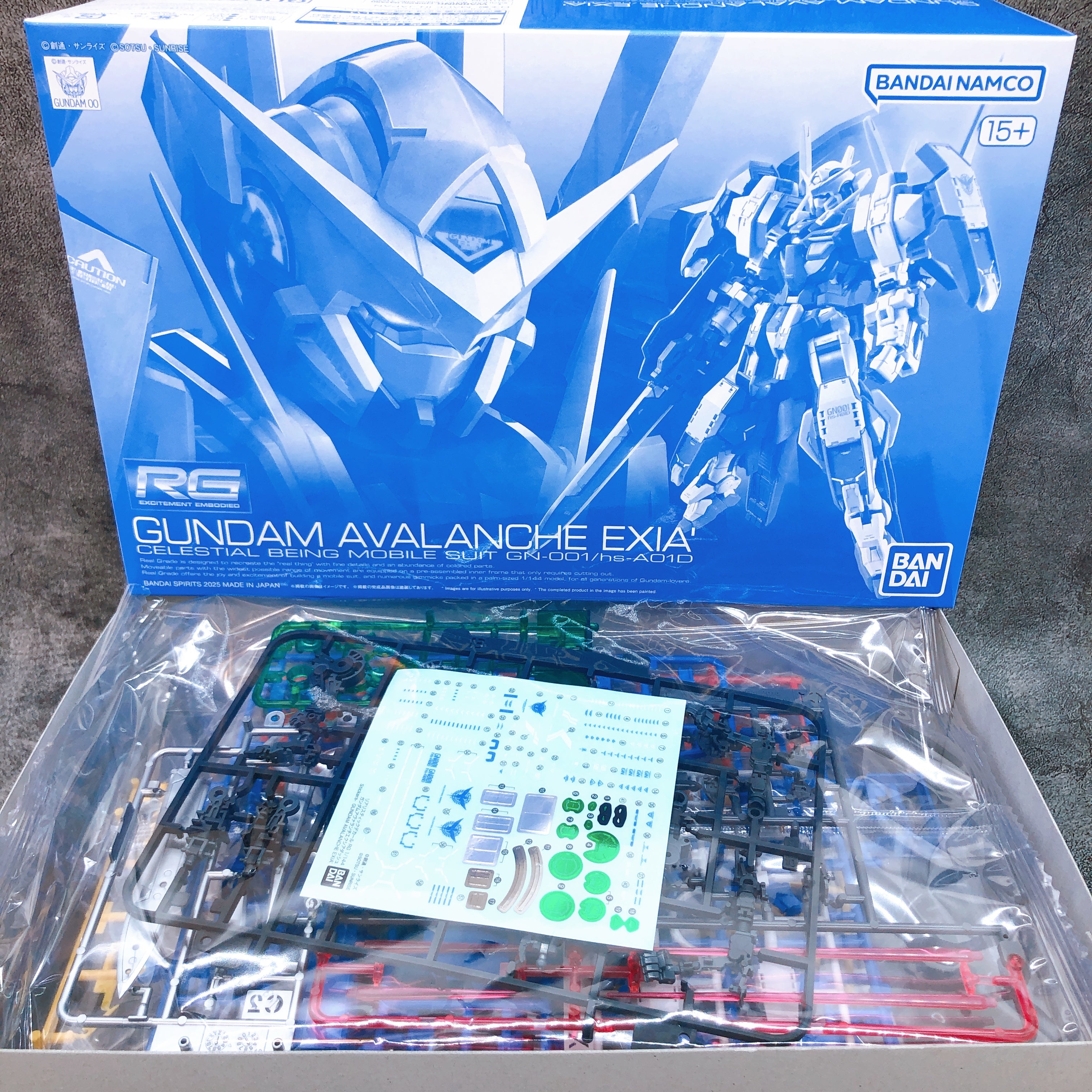 RG 1/144 Gundam Avalanche Exia Dash Gundam 00 Model Kit Premium Bandai Japan NEW