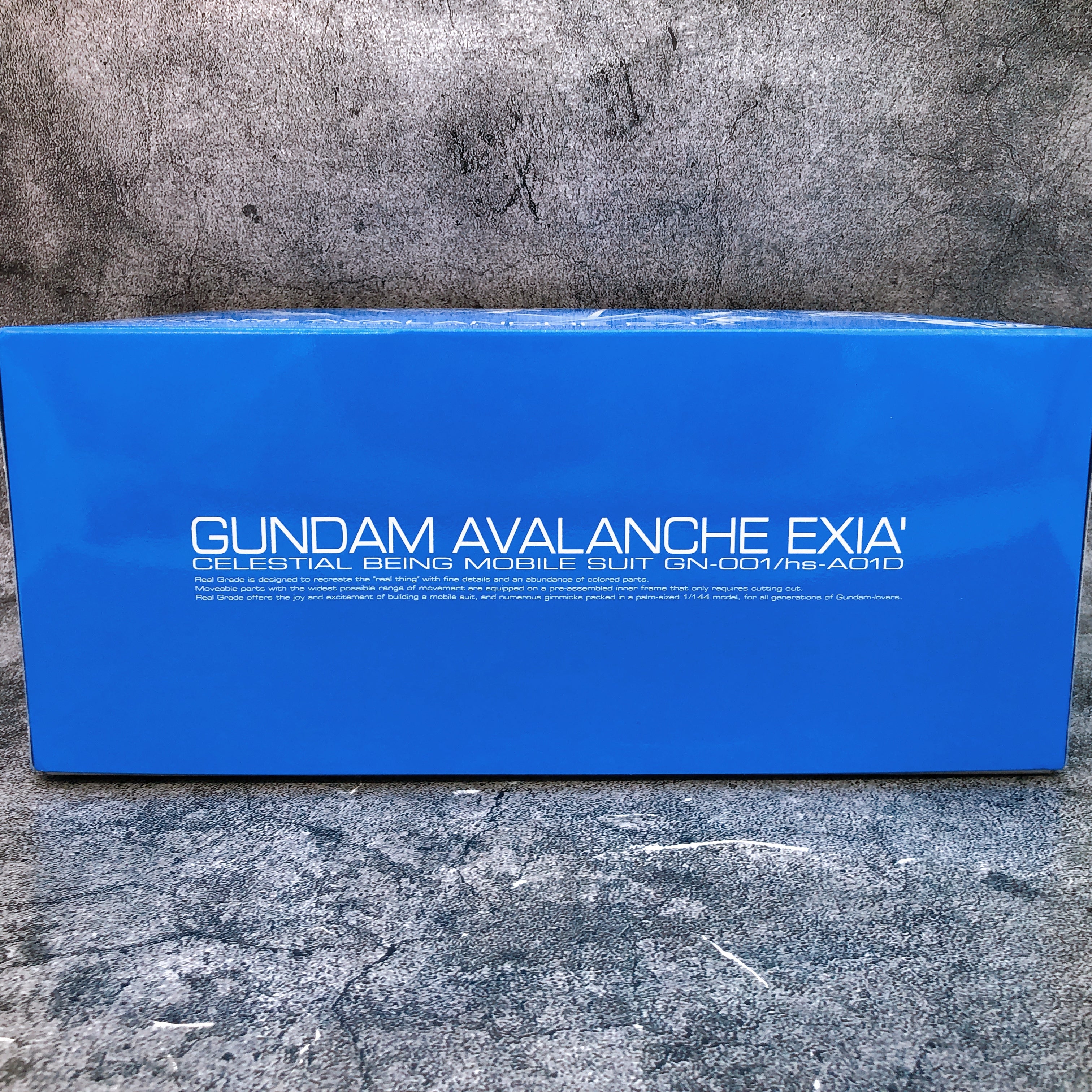RG 1/144 Gundam Avalanche Exia Dash Gundam 00 Model Kit Premium Bandai Japan NEW