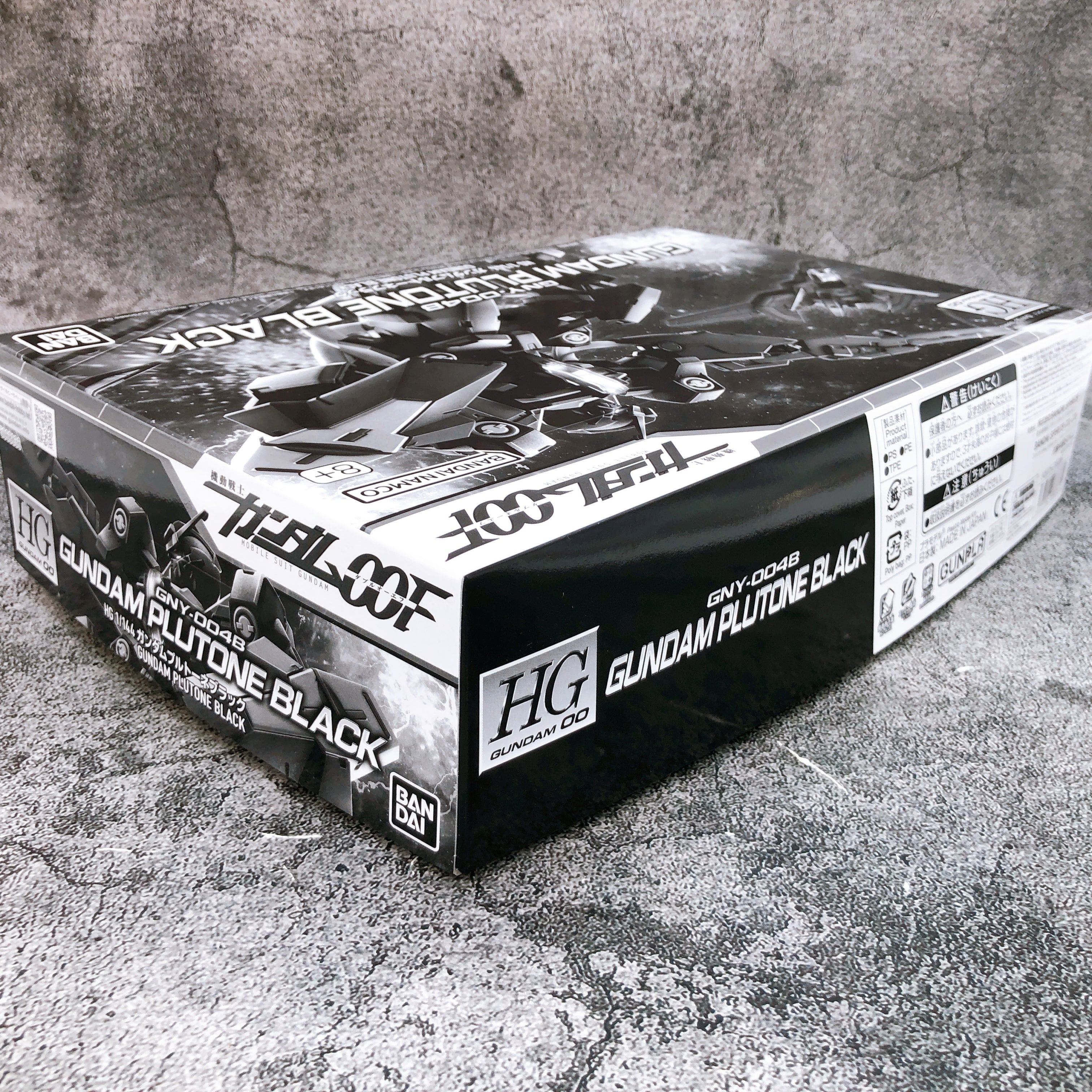 HG 1/144 Gundam Plutone Black GNY-004B Gundam 00 F Model Kit Premium Bandai NEW