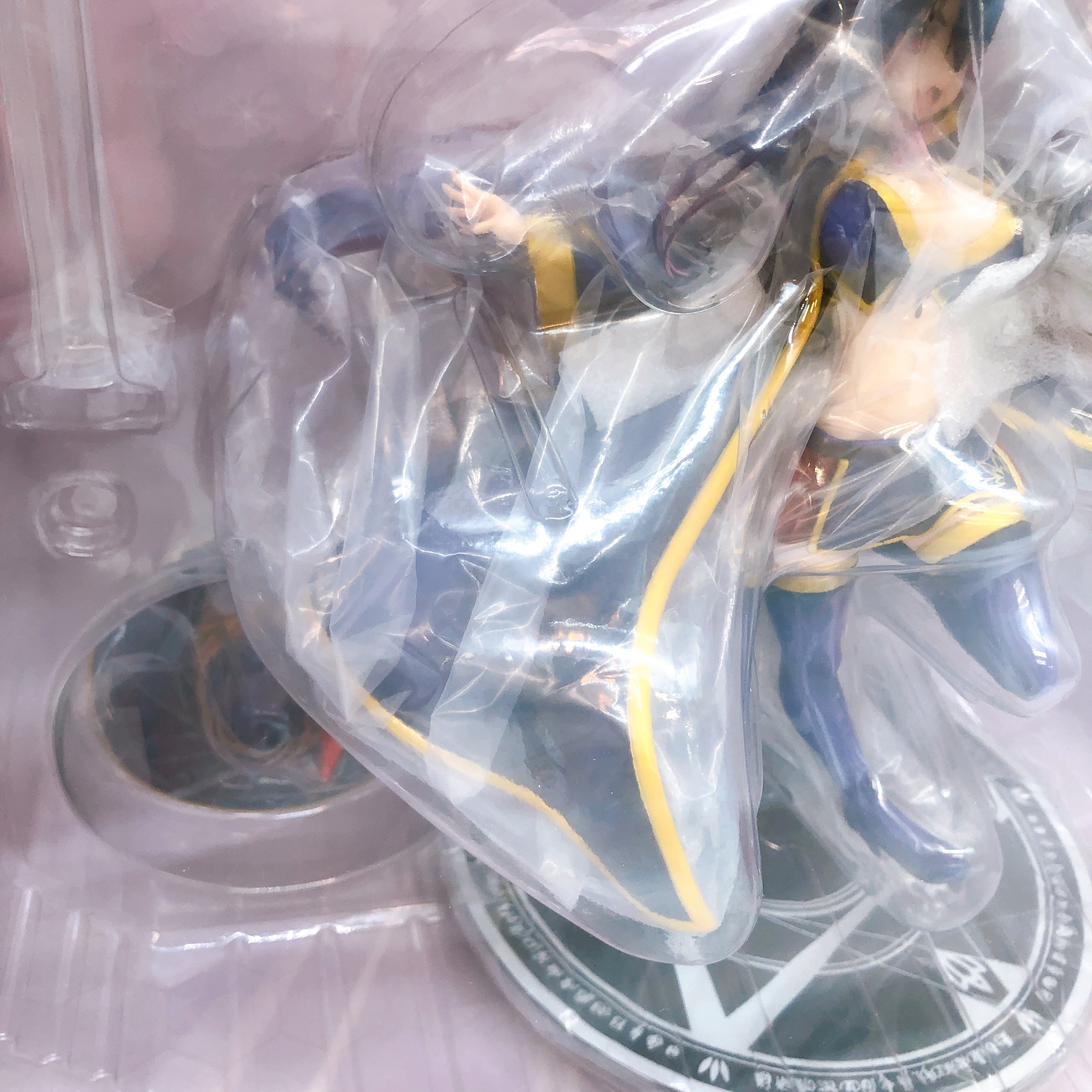 KADOKAWA KDcolle Red Ranger in Another World Yihdra Arvoln 1/7 Scale Figure NEW