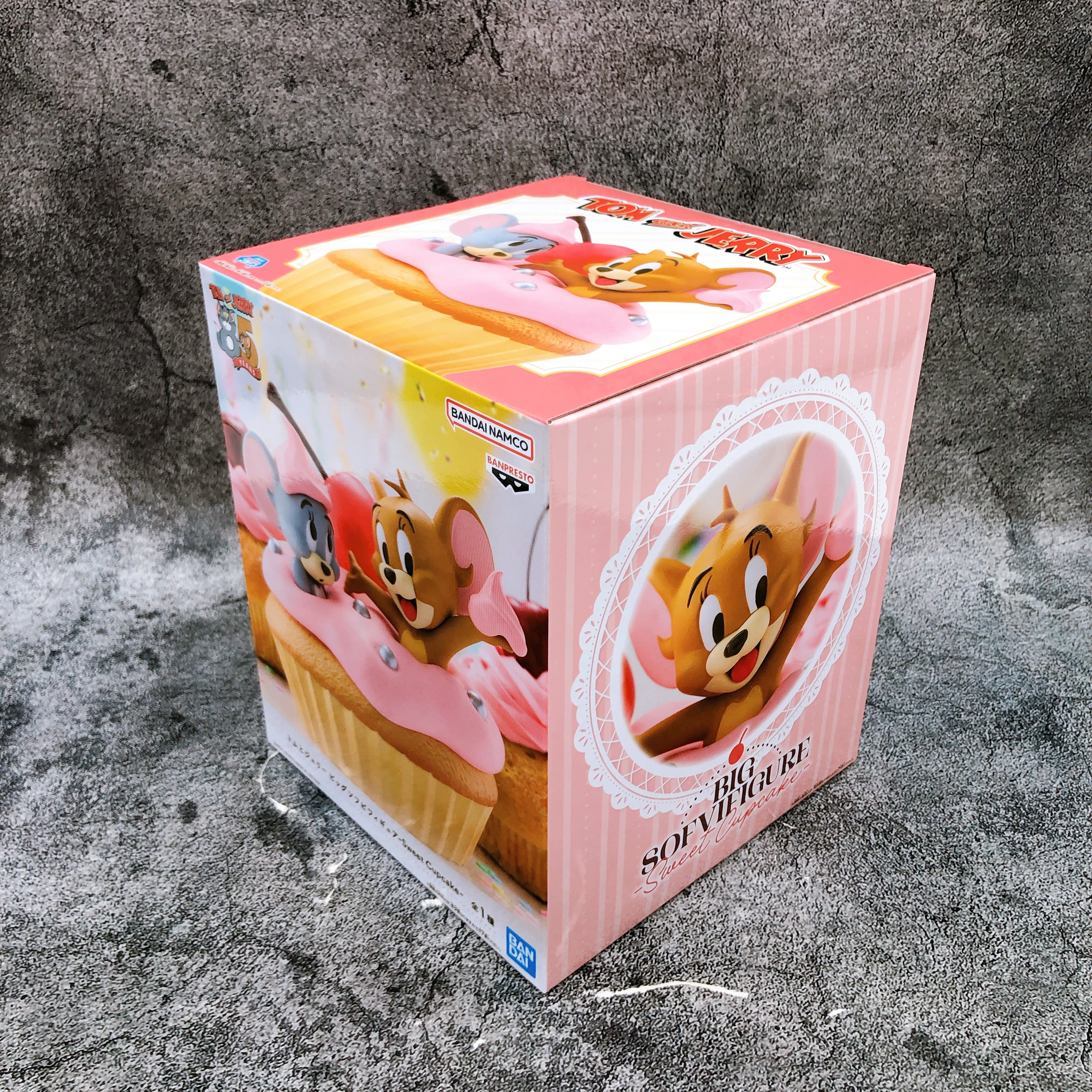 Tom and Jerry Big Soft Vinyl Figure Sweet Cupcake BANPRESTO Japan Sealed NEW