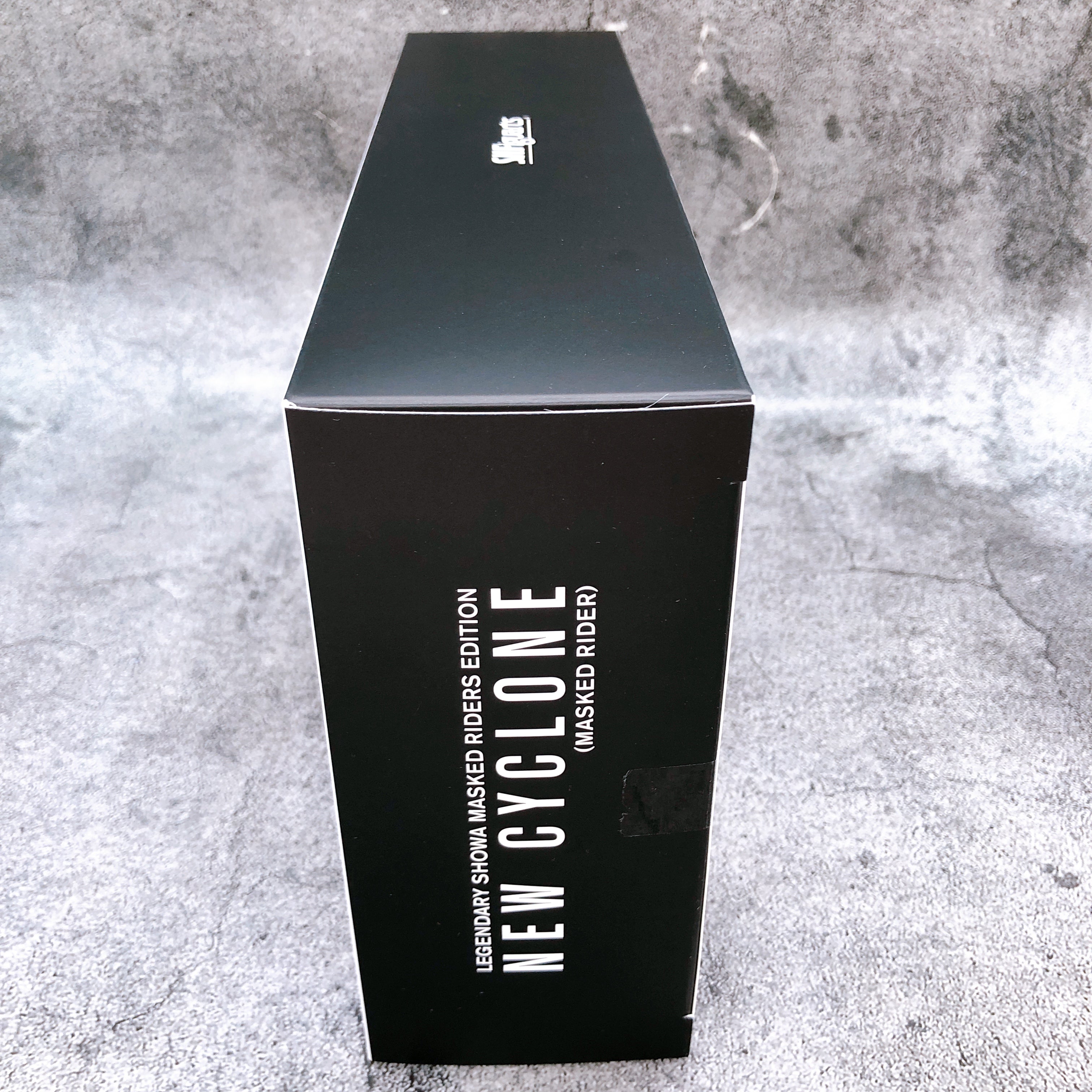 S.H.Figuarts New Cyclone Kamen Rider Bike Legendary Showa Riders Edition Figure