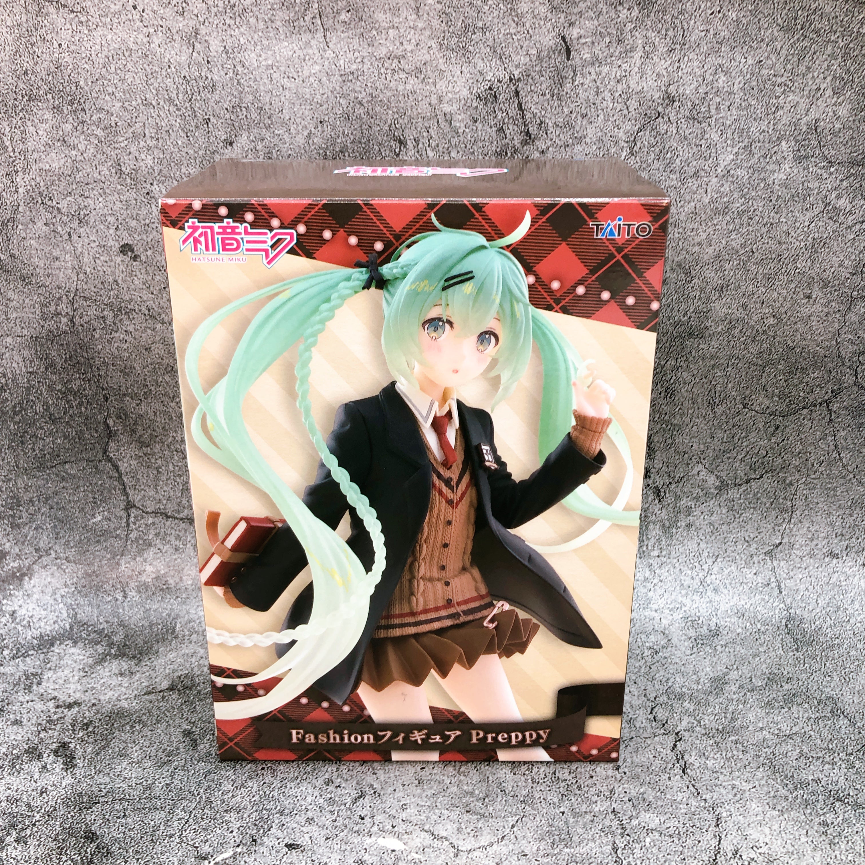 Hatsune Miku Fashion Figure Preppy Taito Japan Sealed FASTSHIP
