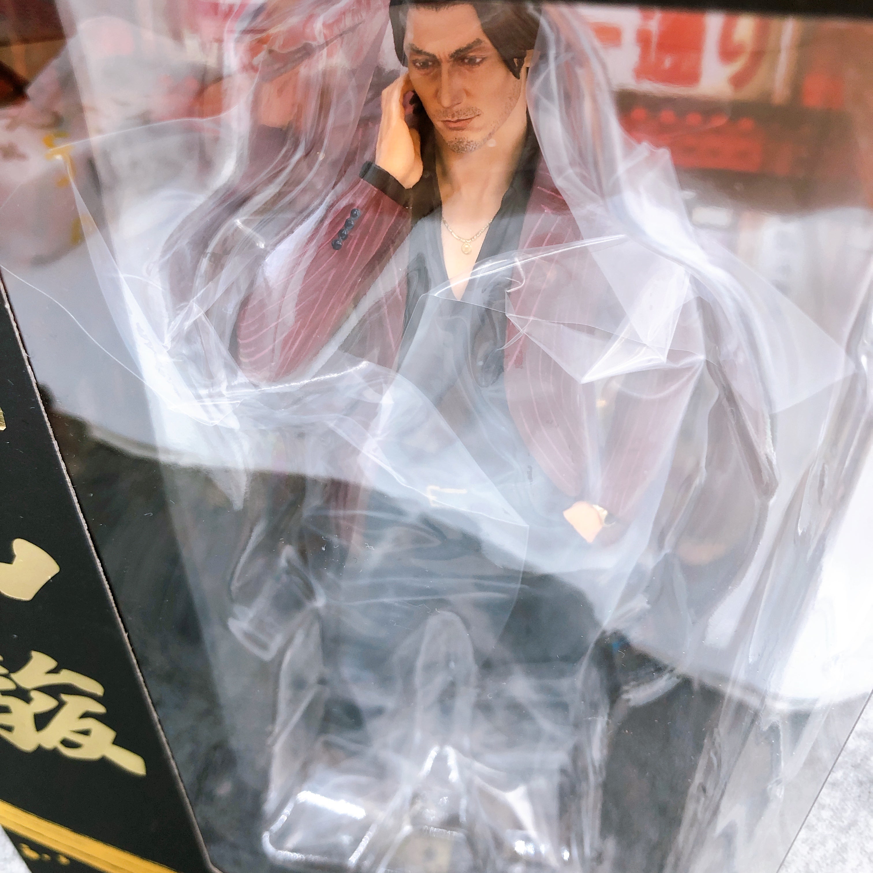 Yakuza Shun Akiyama Figure Non Scale Digsta Japan AUTHENTIC Sega Like a Dragon