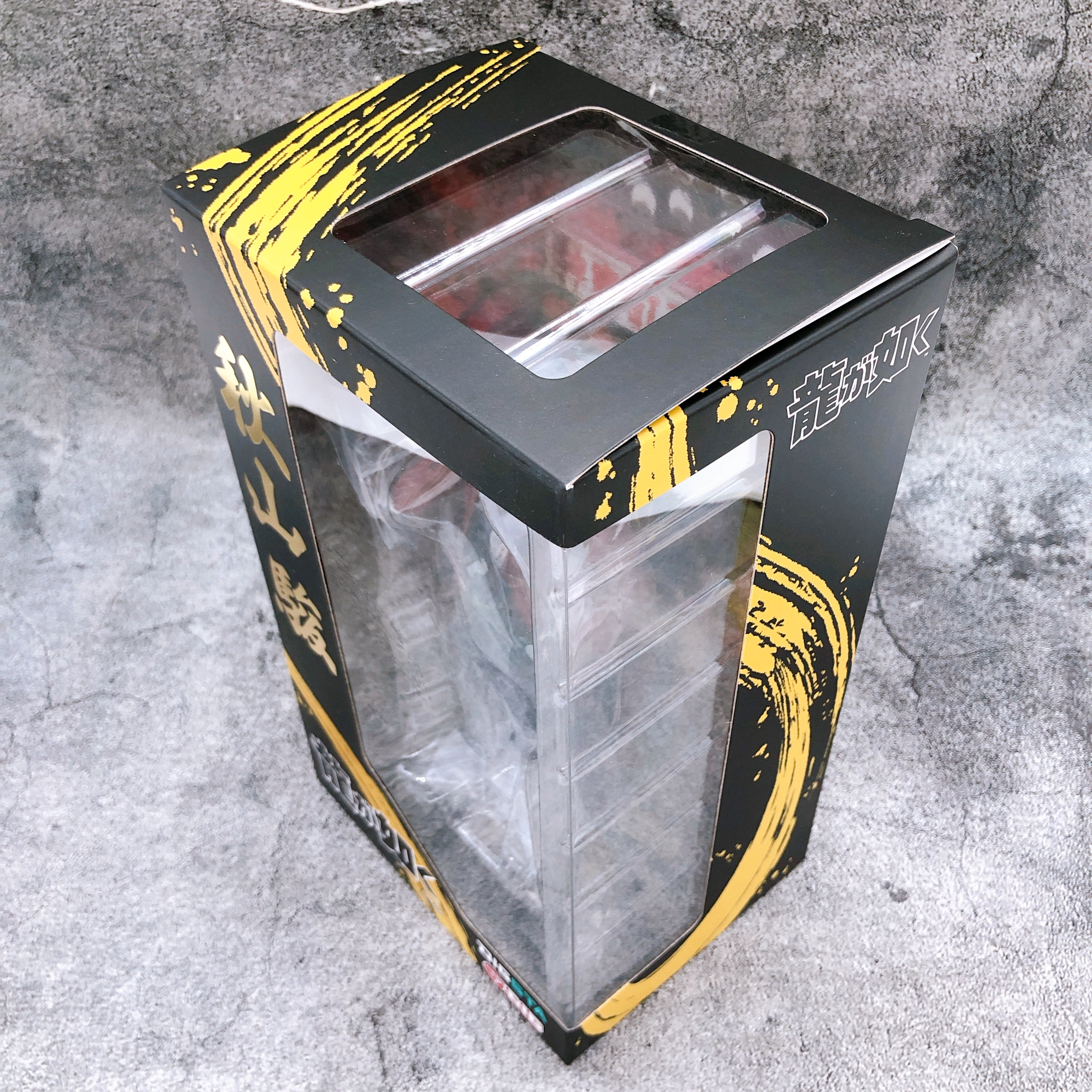 Yakuza Shun Akiyama Figure Non Scale Digsta Japan AUTHENTIC Sega Like a Dragon