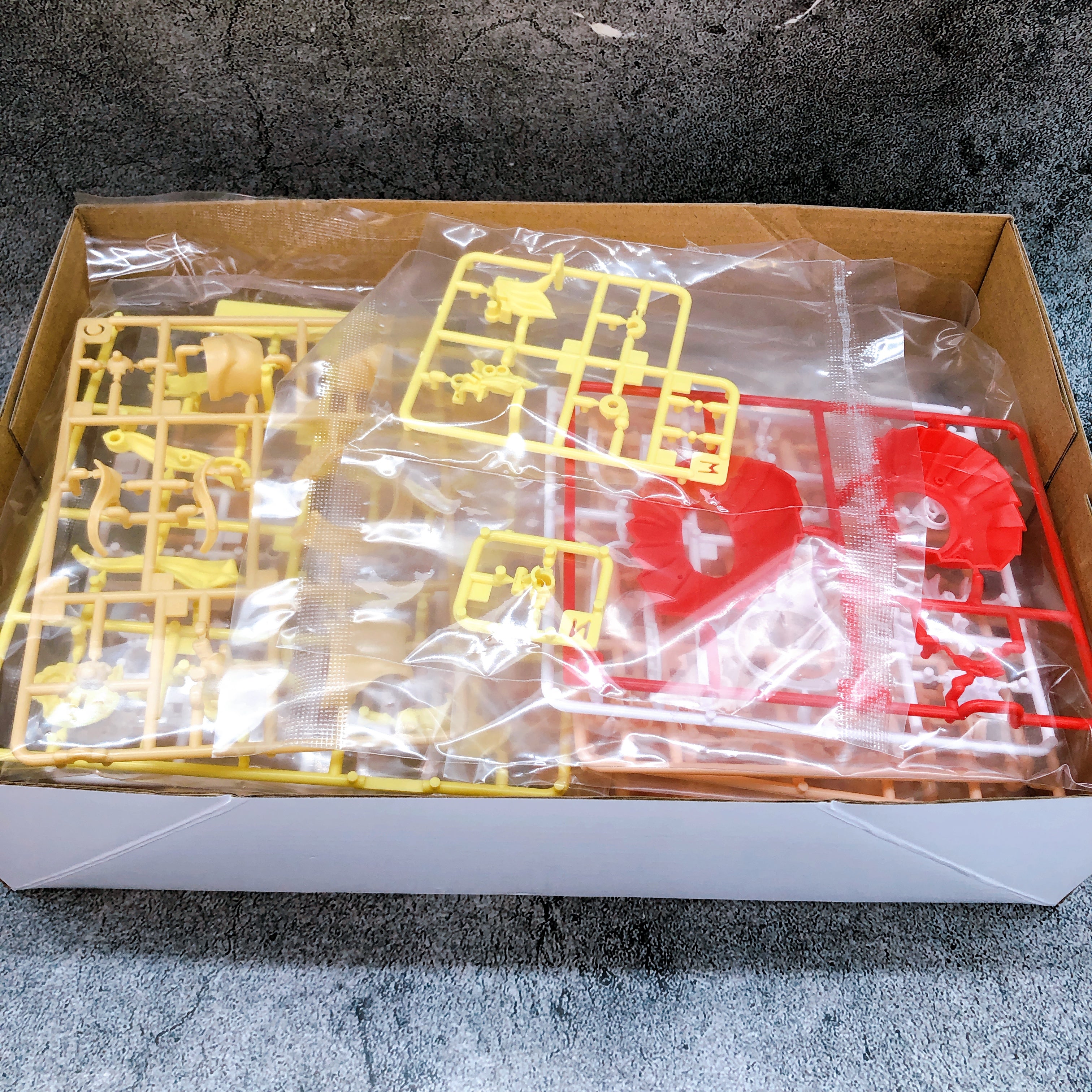 GALHolic Nanaho 1/10 Scale Full Action Model Kit AMAKUNI Hobby Japan FASTSHIP