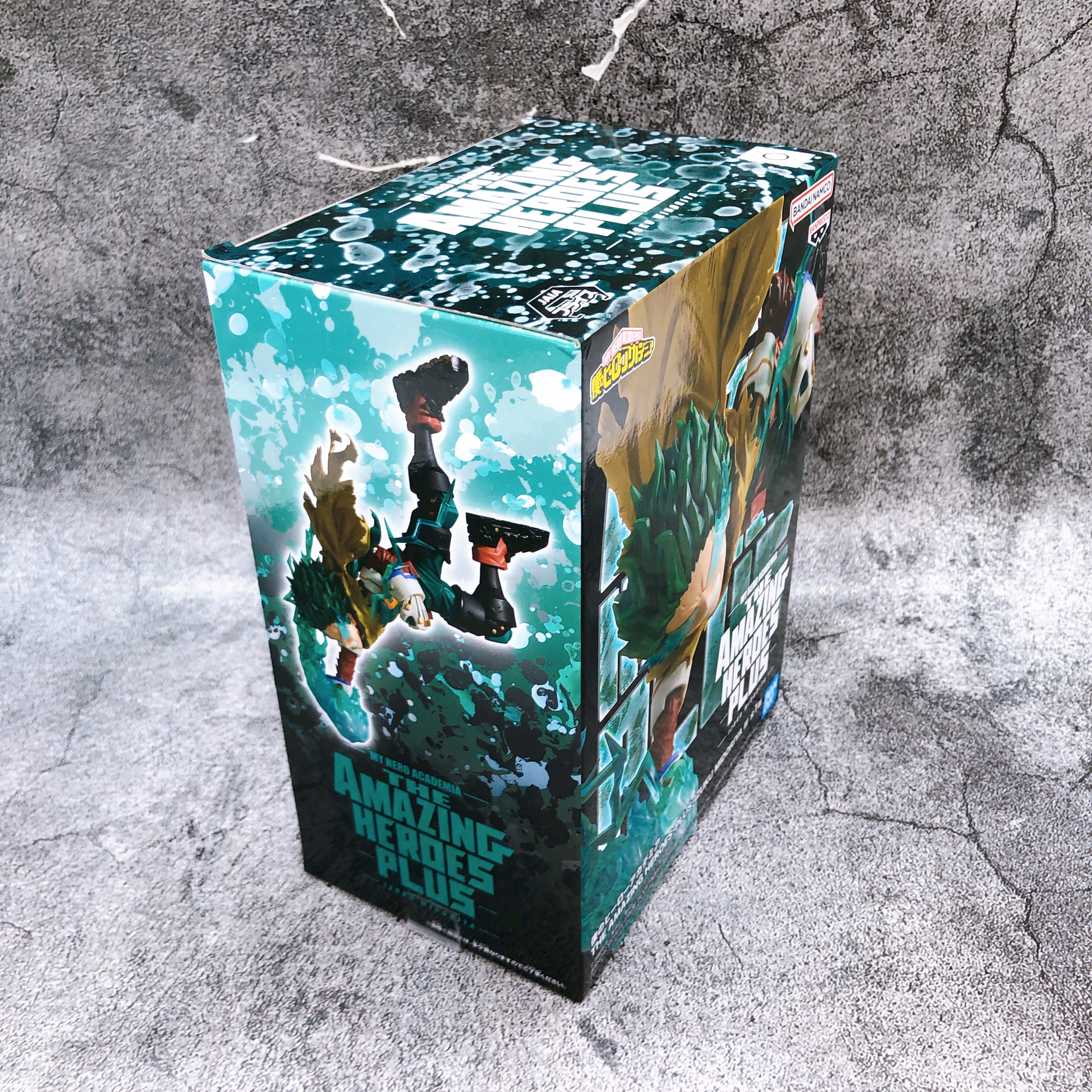 My Hero Academia Izuku Midoriya III THE AMAZING HEROES PLUS Figure BANPRESTO