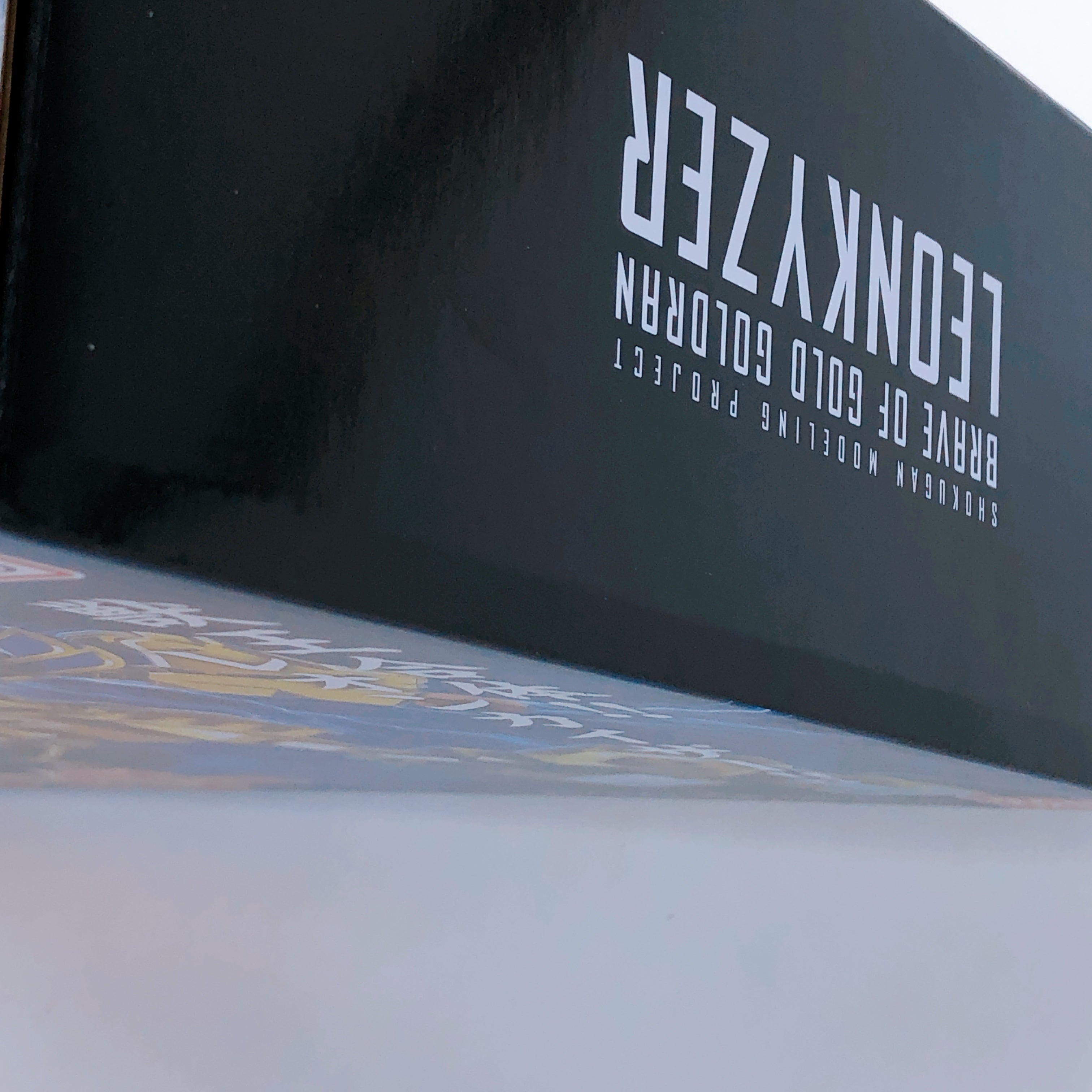 SMP Leonkyzer Brave of Gold Goldran Shokugan Model Kit Premium Bandai Sealed NEW