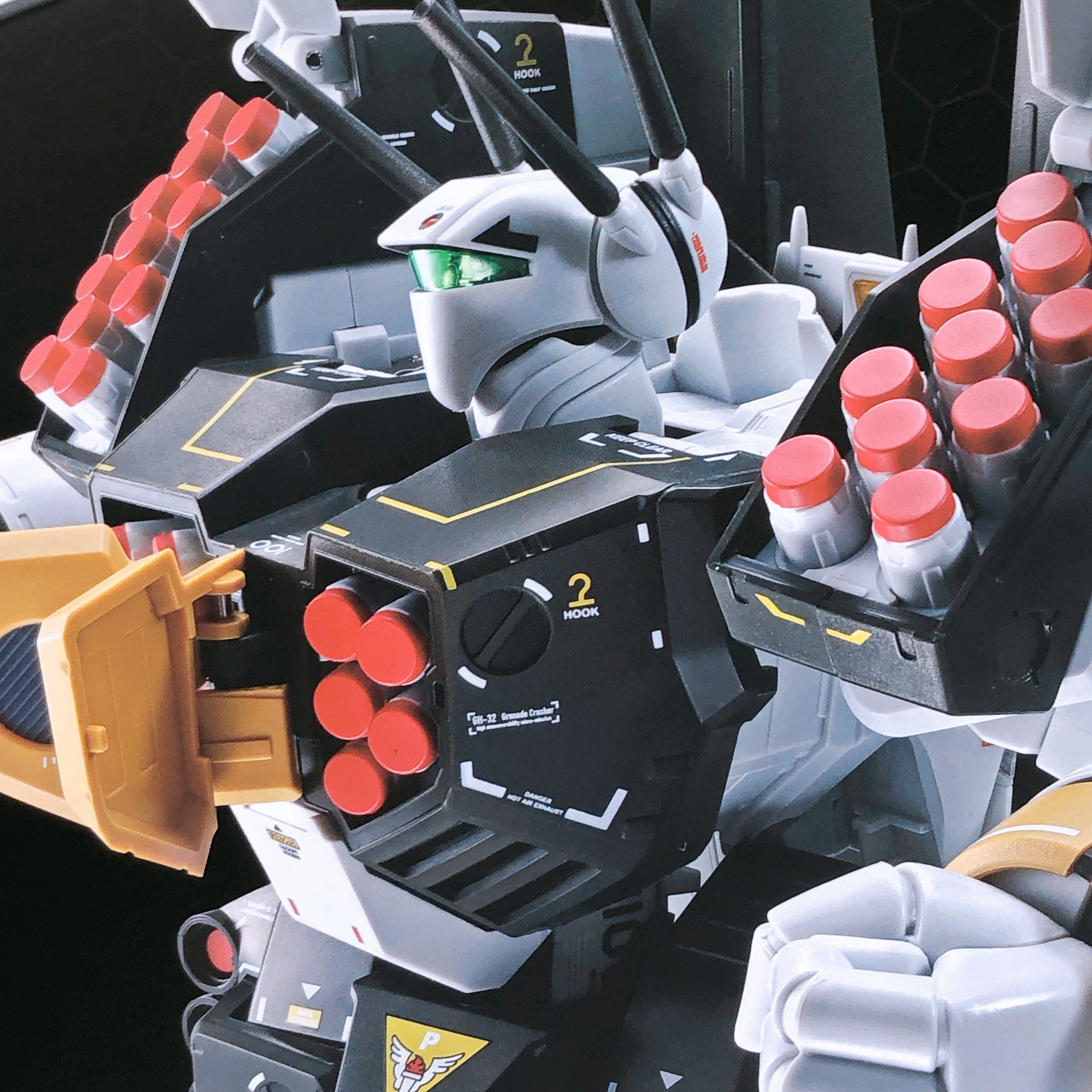 DX Chogokin Macross VF-1S Armored Valkyrie Roy Focker Special Figure Bandai