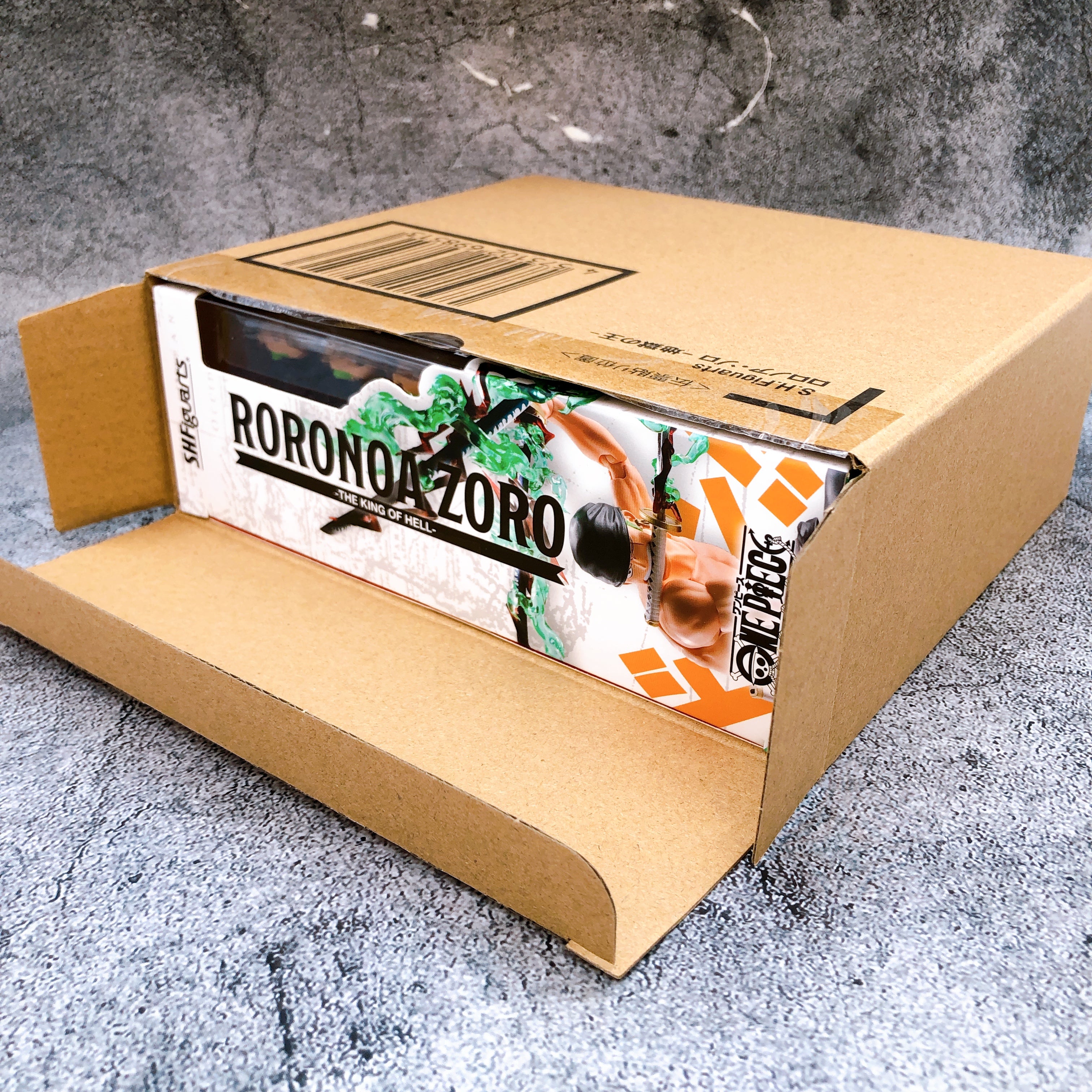 S.H.Figuarts One Piece Roronoa Zoro The King of Hell Action Figure BANDAI 15+