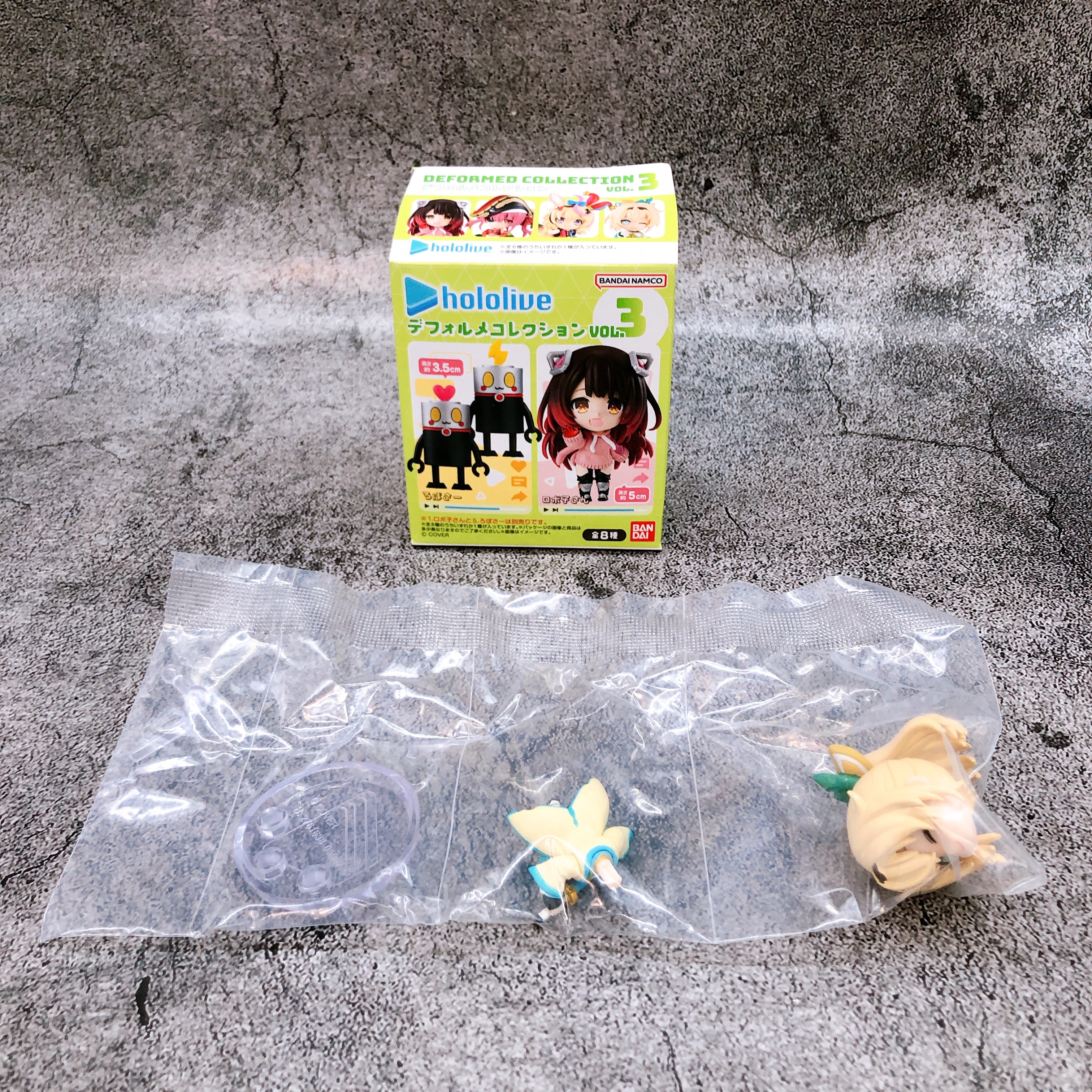 Hololive Collection Vol.3 Complete set of all 8 types Bandai Japan FASTSHIP 15+