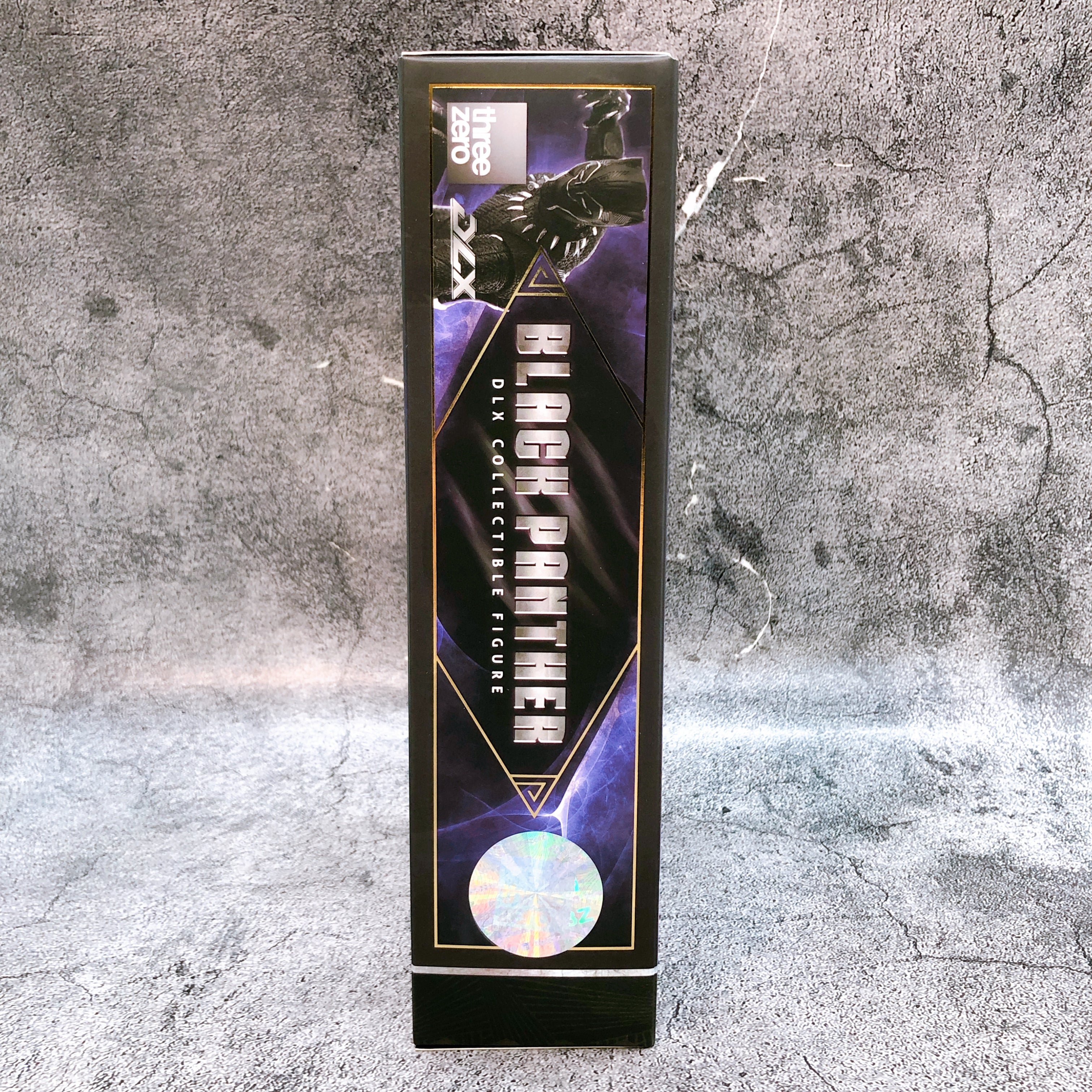 Black Panther DLX Collectible Action Figure threezero Marvel Infinity Saga