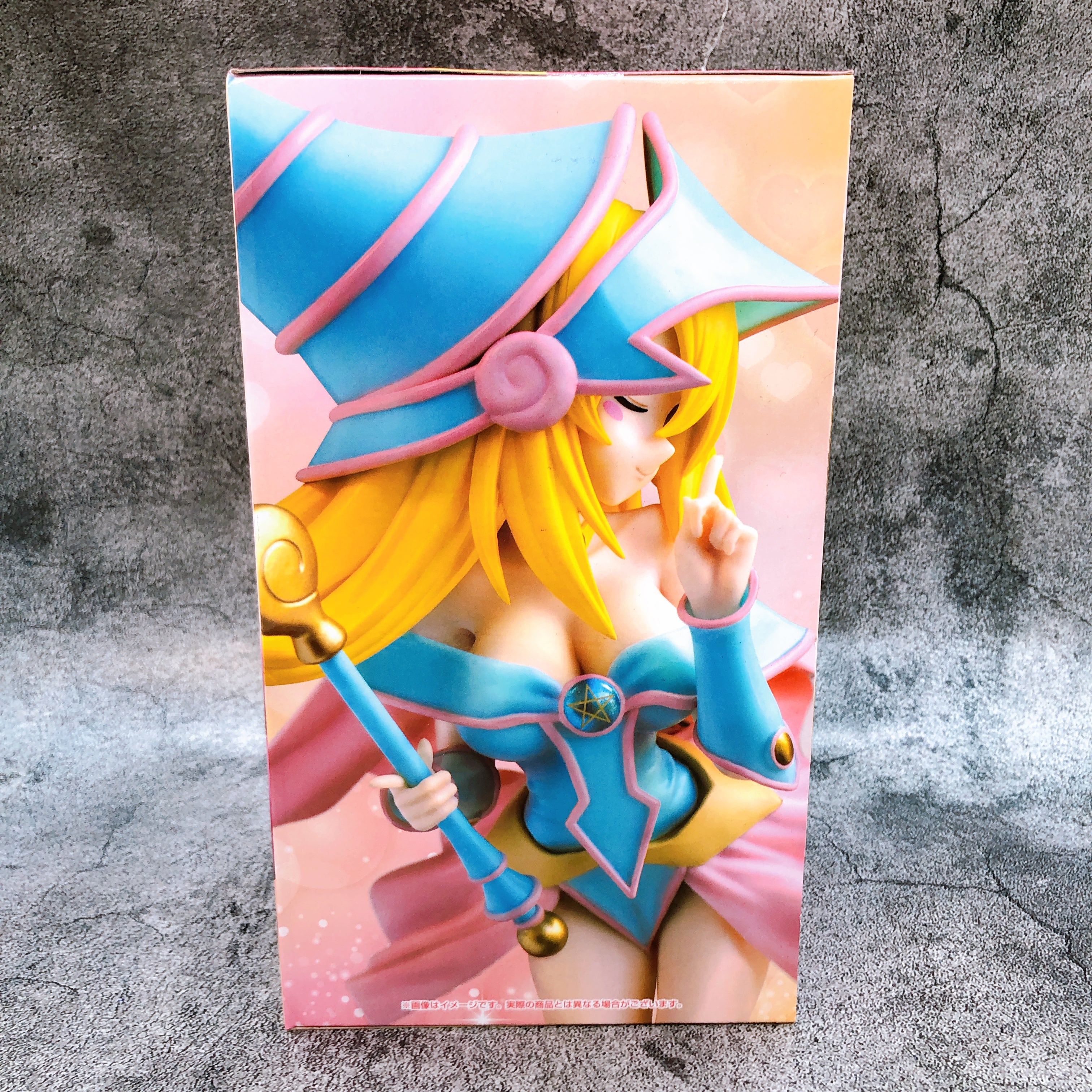 Yu-Gi-Oh! Dark Magician Girl Here Ditail Figure Creamy Color Ver Japan Sealed