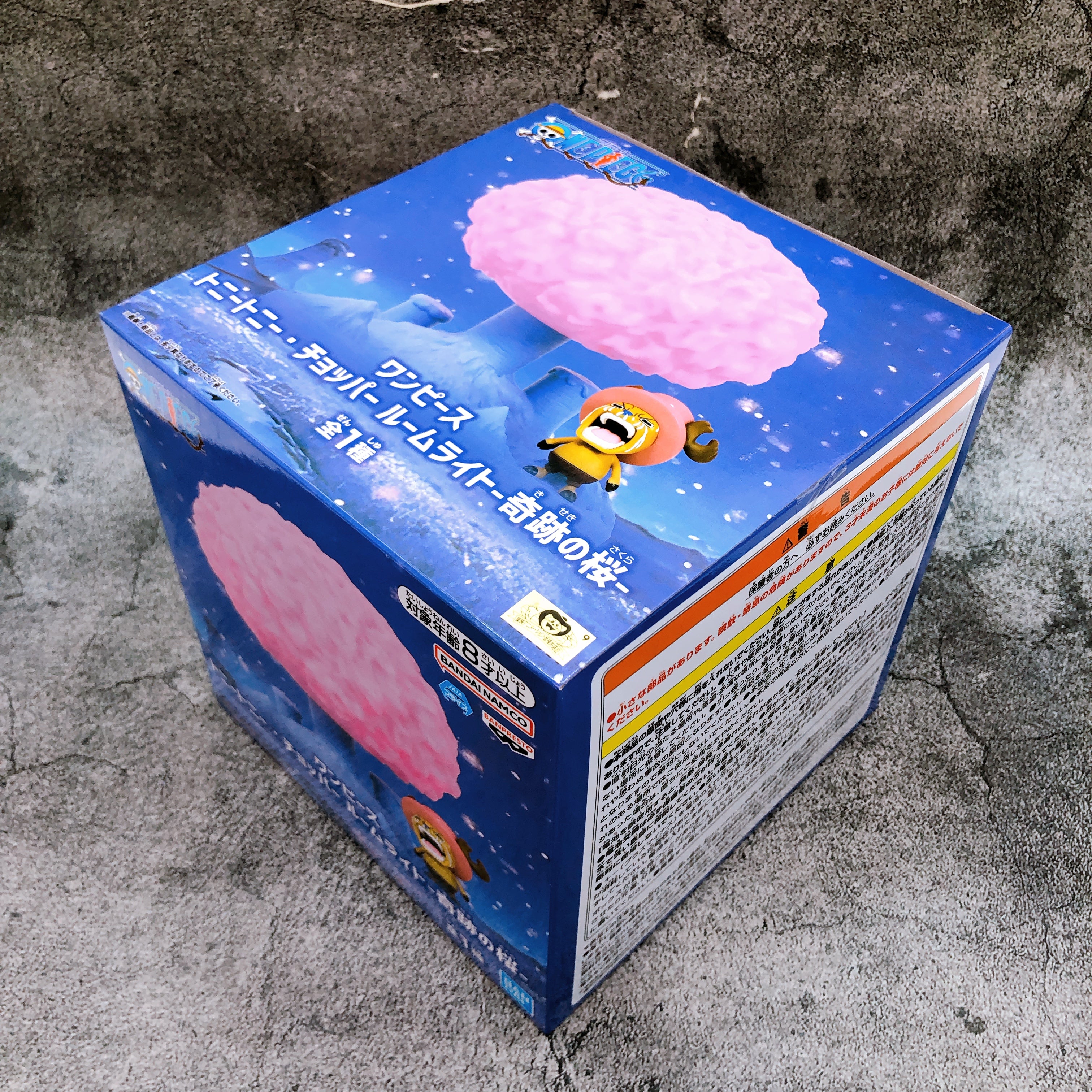 ONE PIECE Tony Tony Chopper Room Light Miracle Sakura Figure BANPRESTO Japan NEW