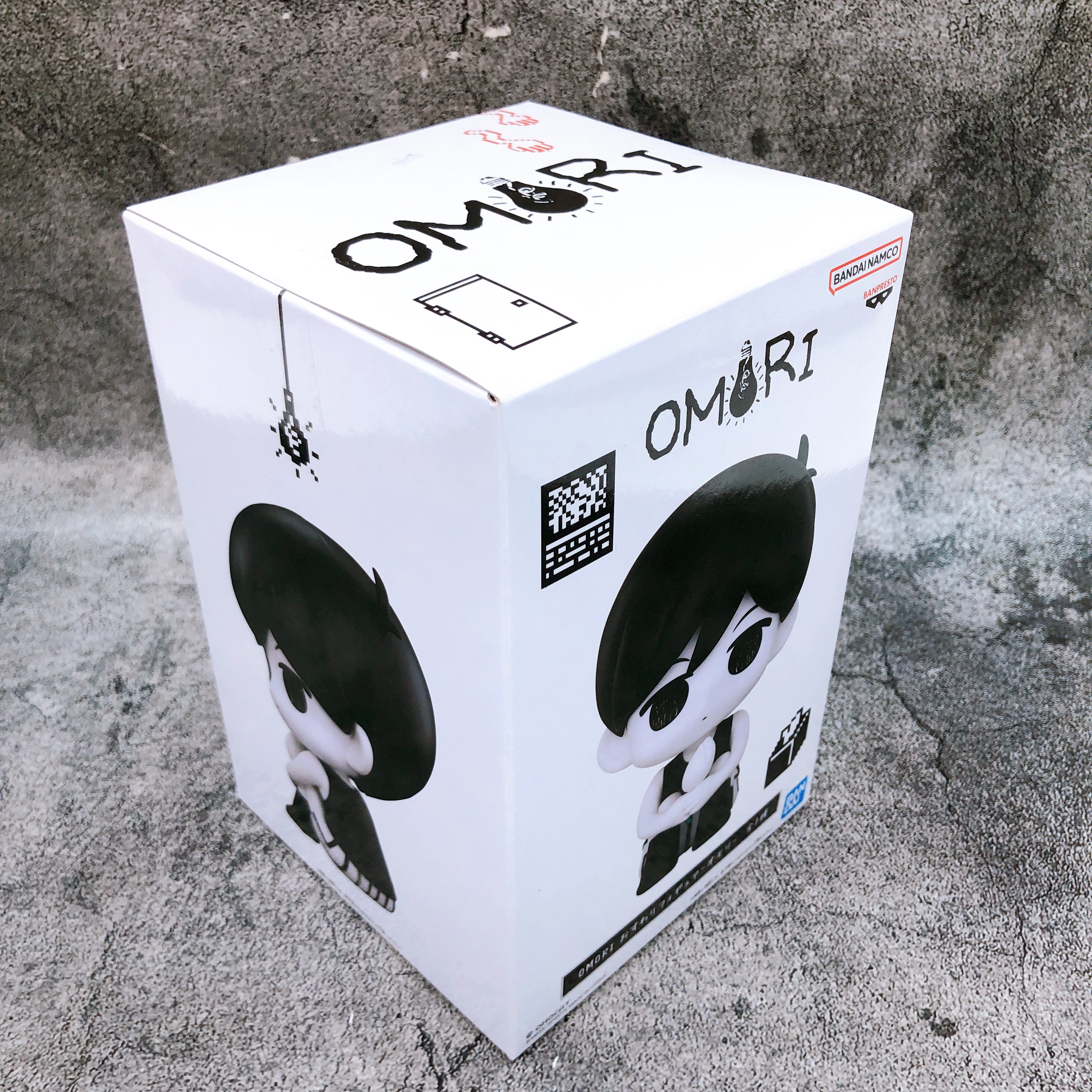 OMORI Omori SittingFigure BANPRESTO Japan Sealed AUTHENTIC FASTSHIP NEW