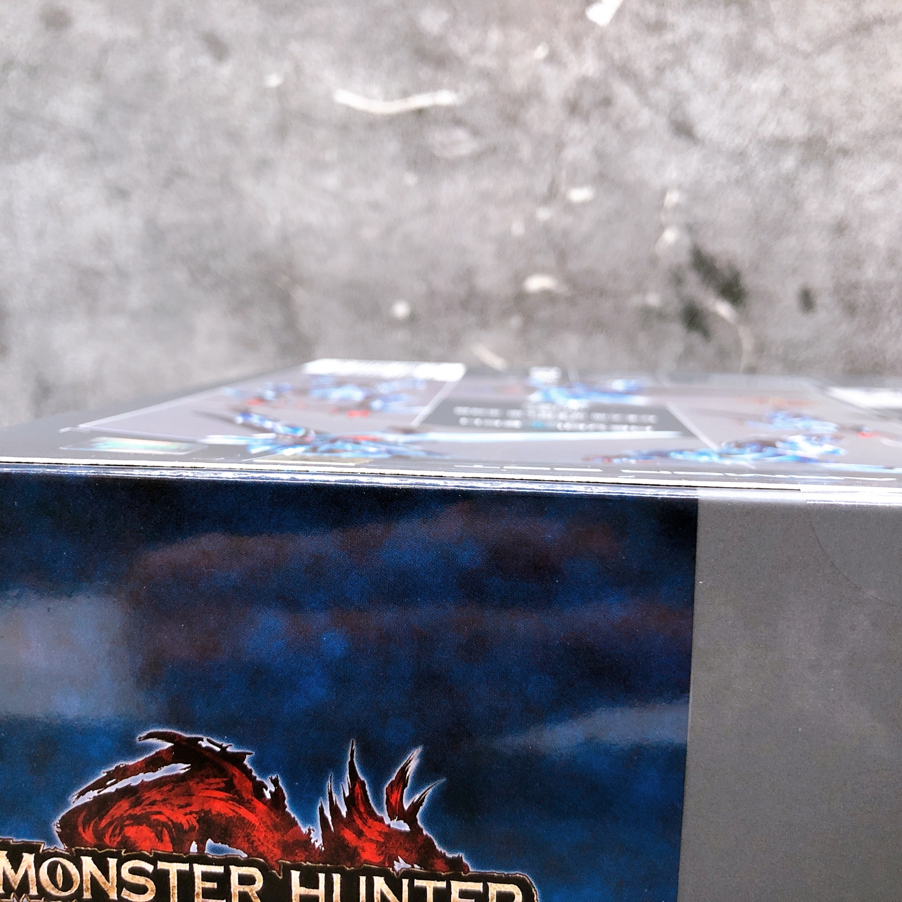 Kaiyodo Revoltech Amazing Yamaguchi Monster Hunter Lunagaron Armor Set Figure