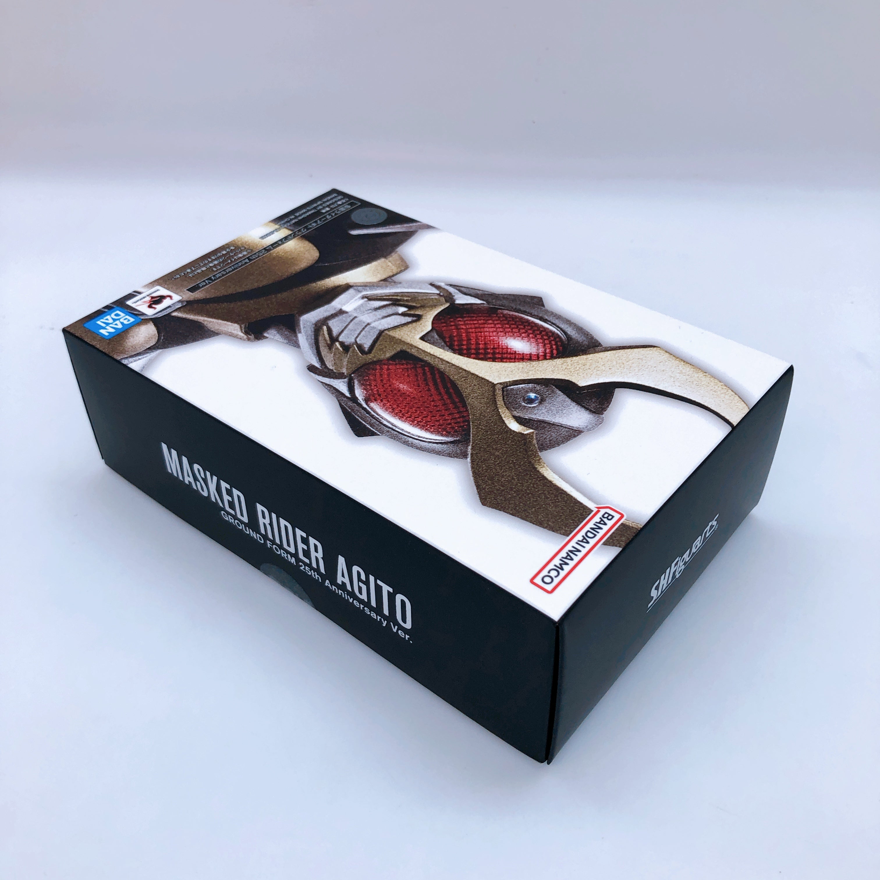 S.H.Figuarts Shinkocchou Seihou Kamen Rider Agito Ground Form 25th Anniversary
