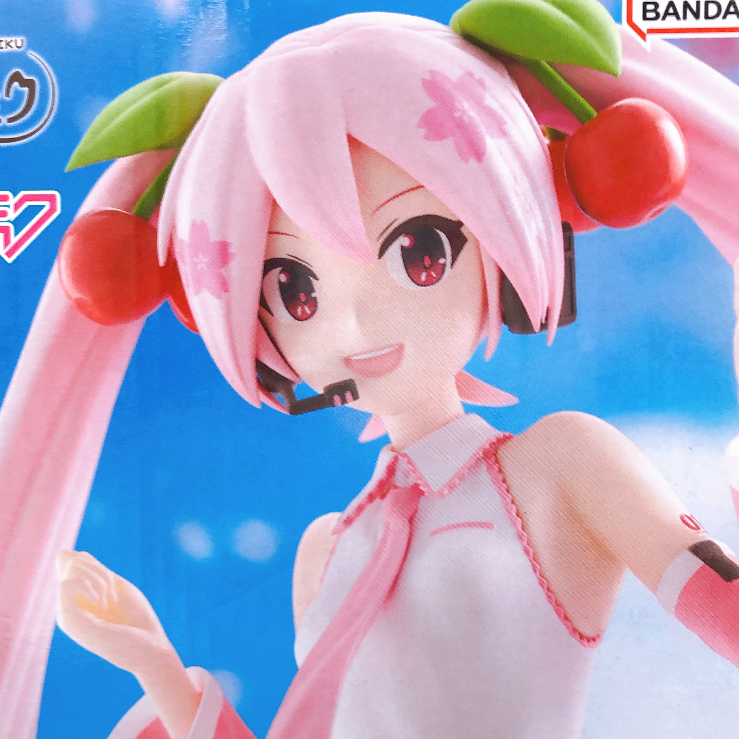 Hatsune Miku Sakura Miku Figure BANPRESTO EVOLVE Figure BANPRESTO Japan FASTSHIP