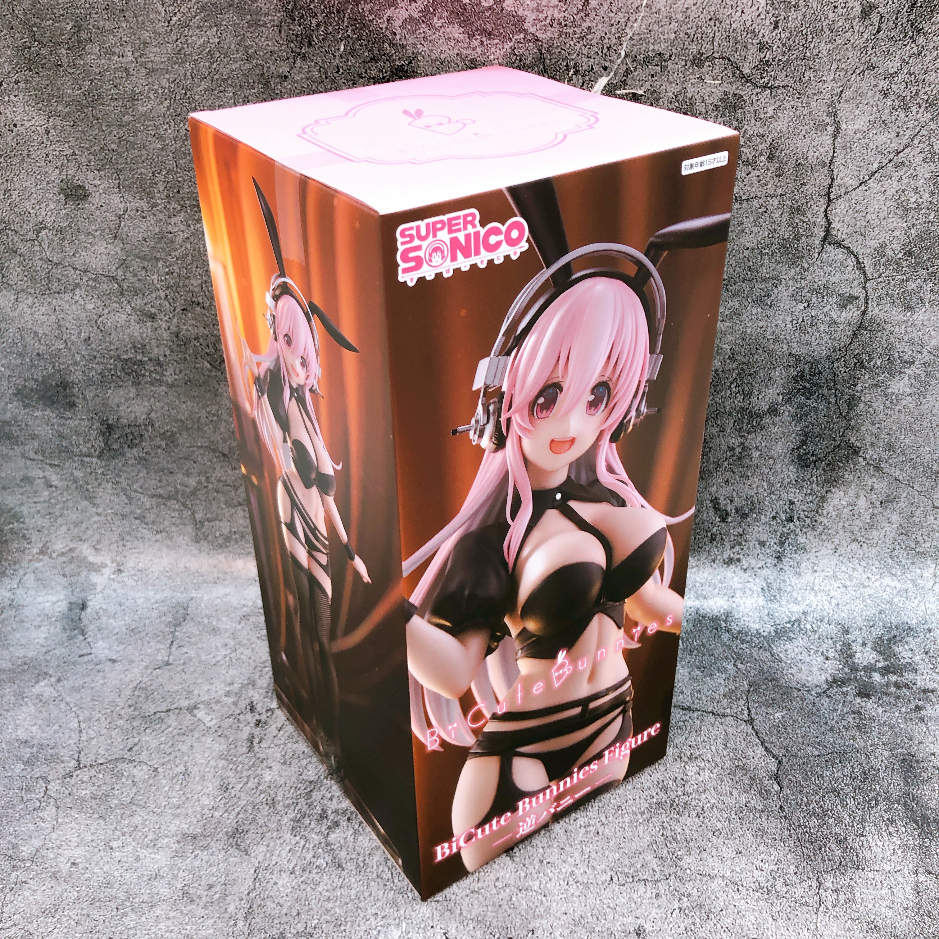 Super Sonico Reverse bunny BiCute Bunnies Figure FuRyu Japan AUTHENTIC FASTSHIP