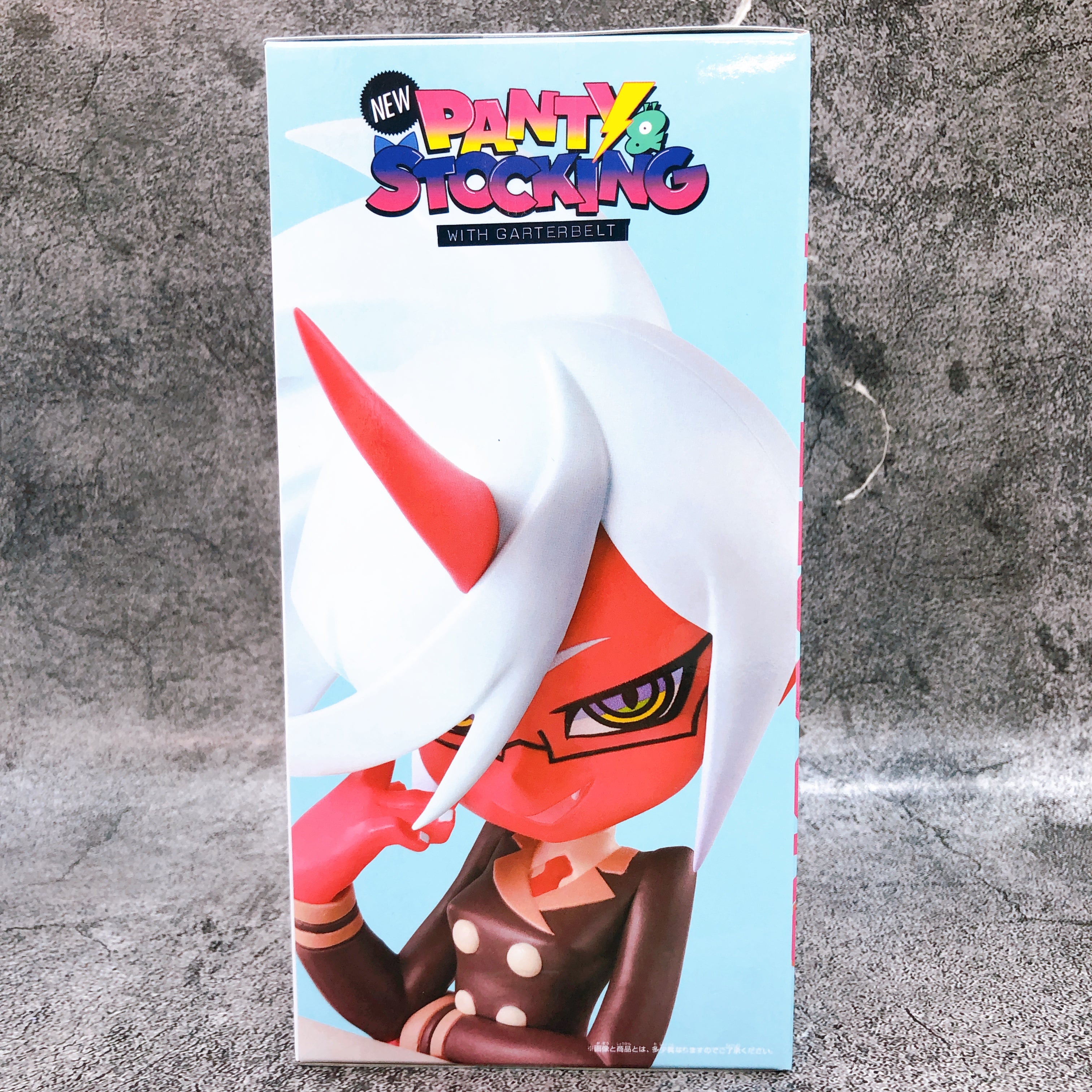 New PANTY & STOCKING with GARTERBELT Kneesocks Monitor Top Figure BANPRESTO 15+