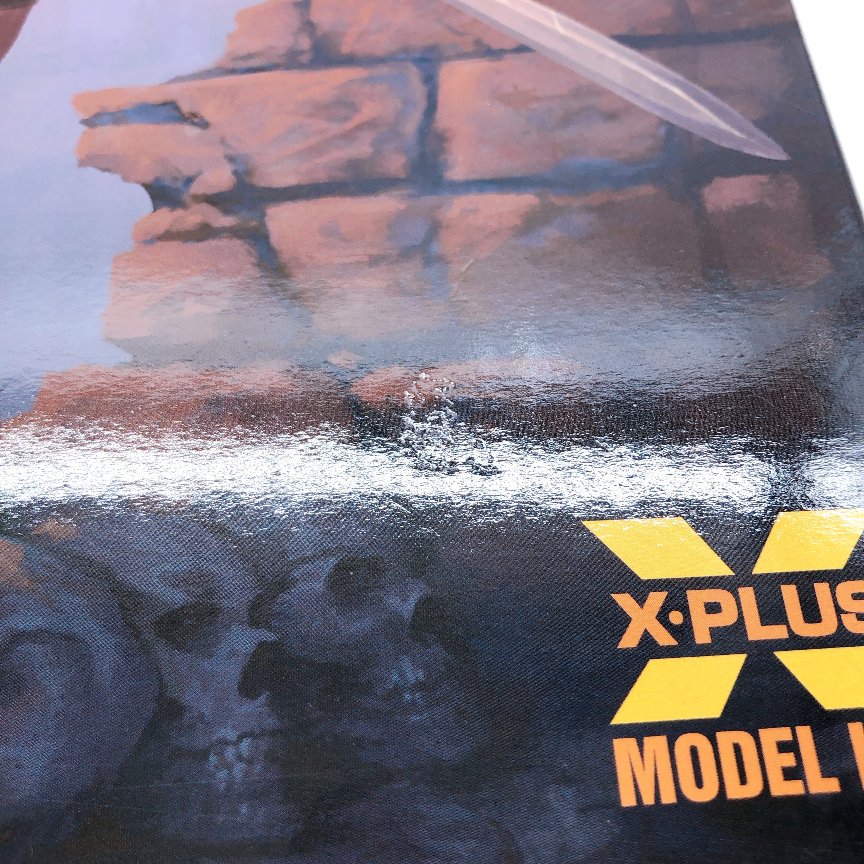 X-Plus Red Snoja 1/8 Scale Plastic Unpainted Model Kit 15+ from Japan FASTSHIP