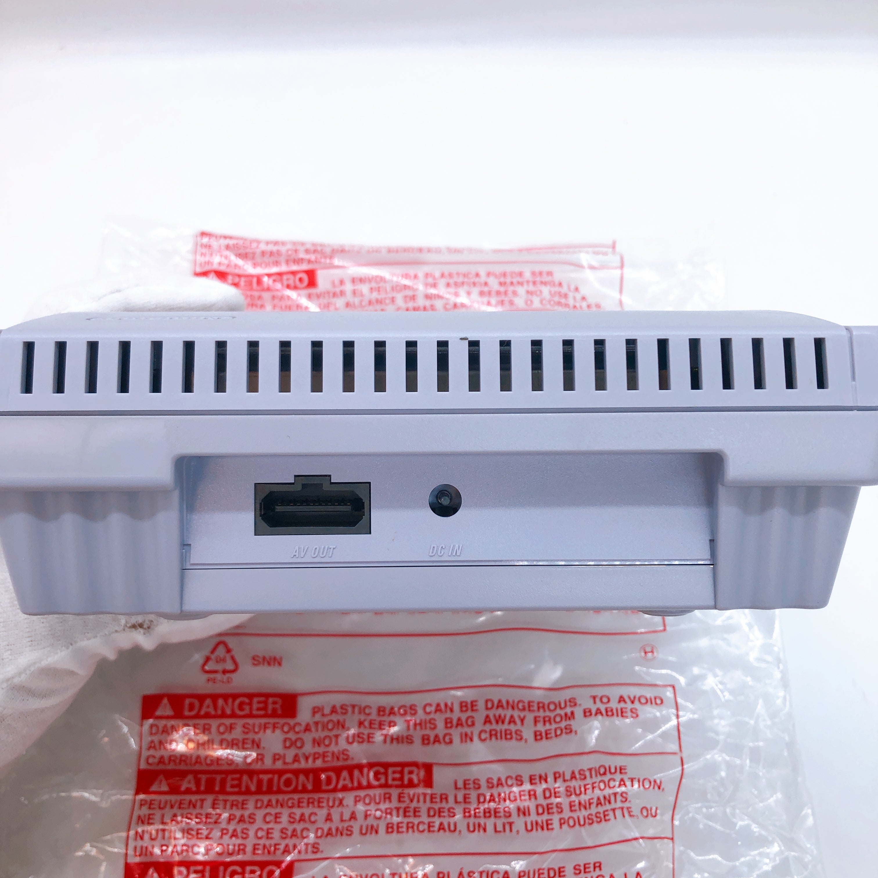 Nintendo Super Famicom Jr Console System Boxed SHVC-101 in Stock