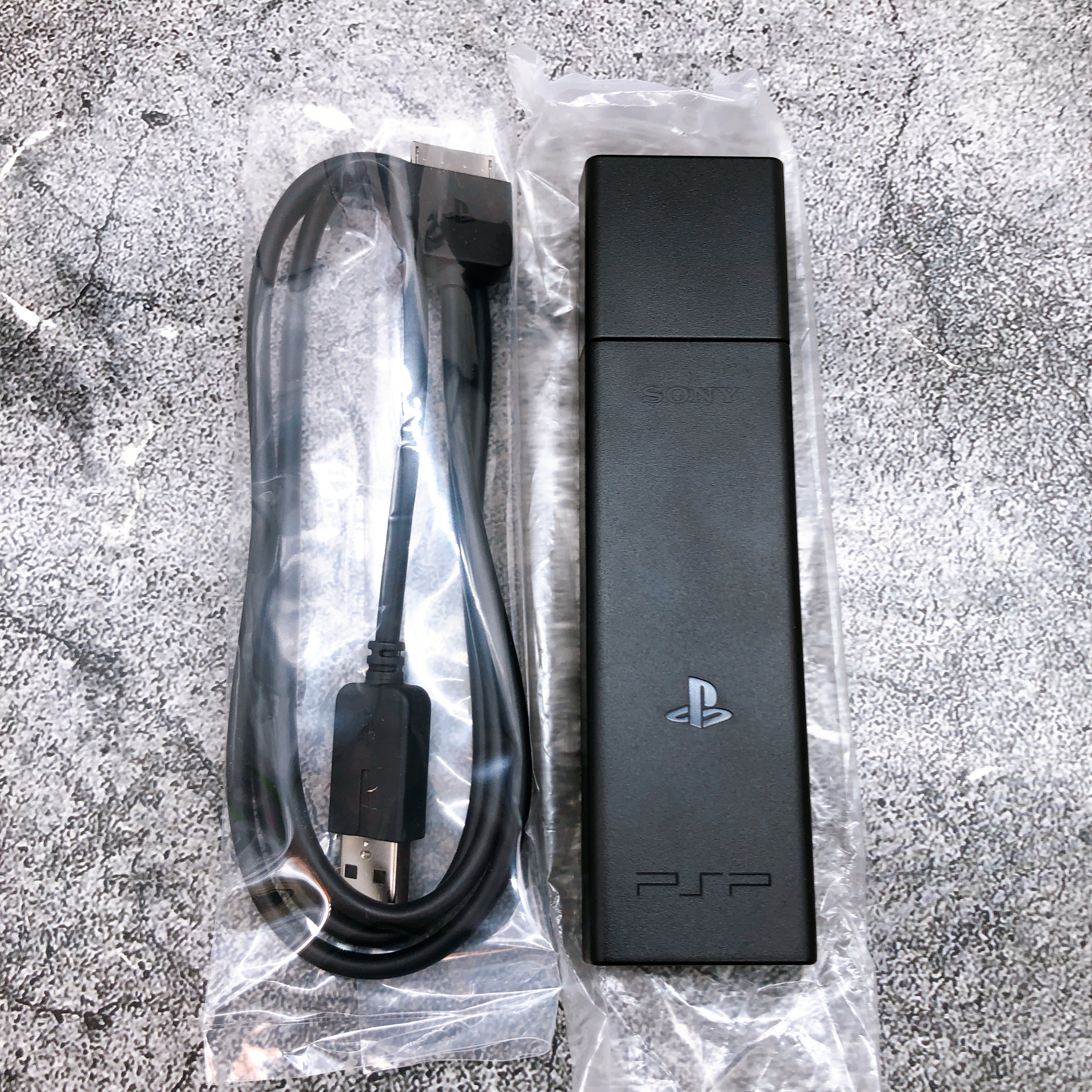 Sony PSP GO PlayStation Portable Pearl White Console PSP-N1000 Boxed in Stock