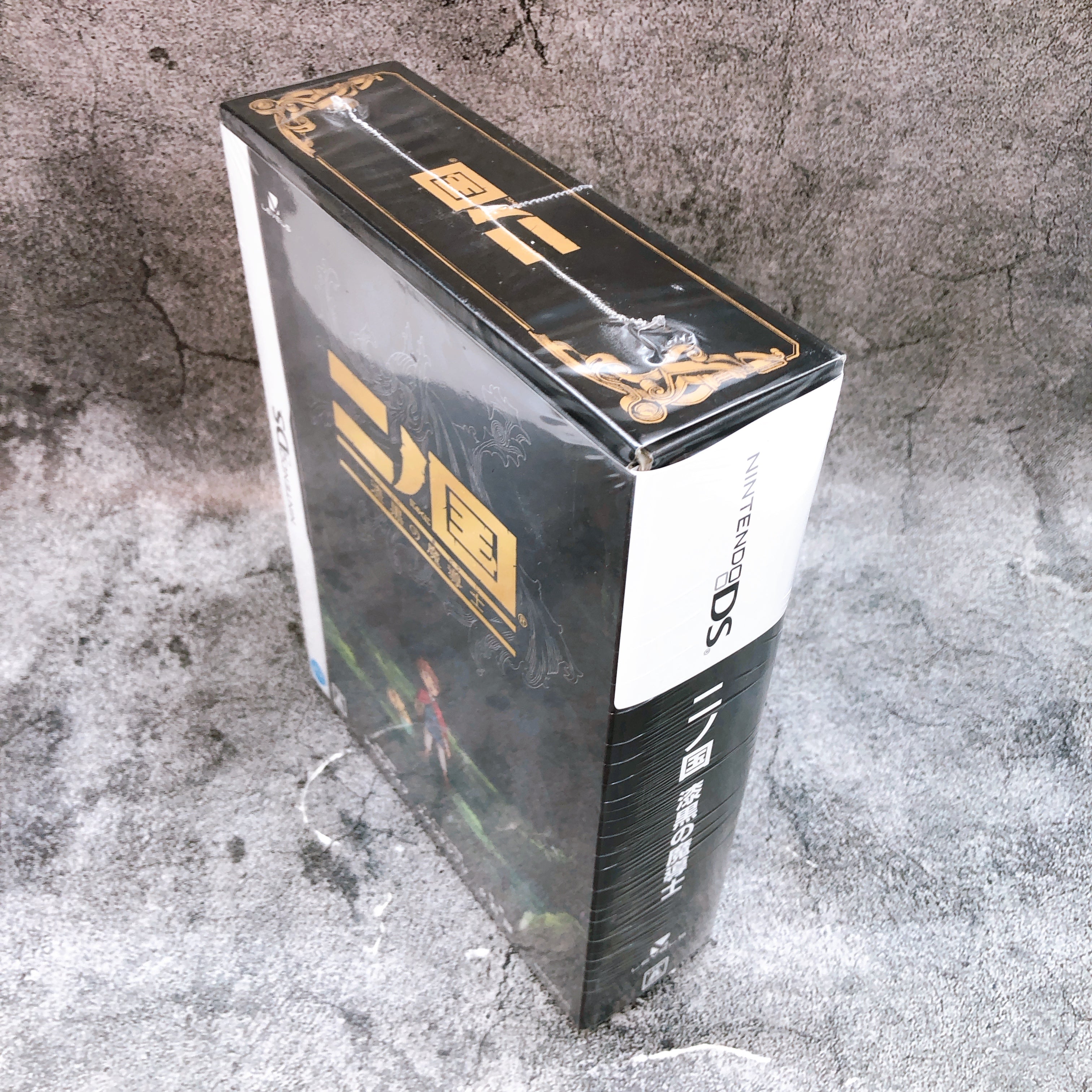 Nintendo DS Ninokuni Ni no Kuni Shikkoku no Madoushi Ghibli Game Sealed New