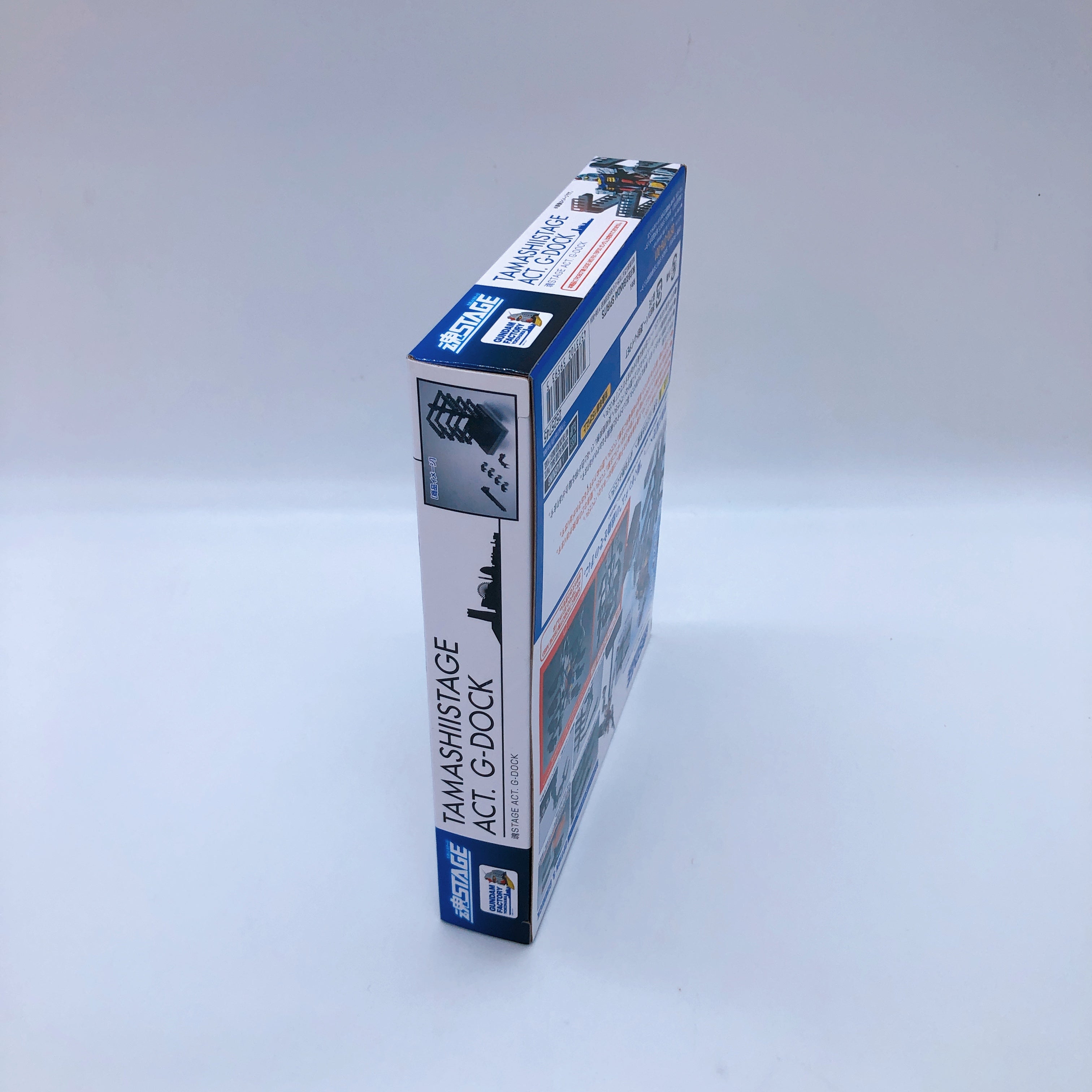 Robot Spirits RX-78F00 Gundam Action Figure + Tamashii Stage Act. G-Dock Bandai