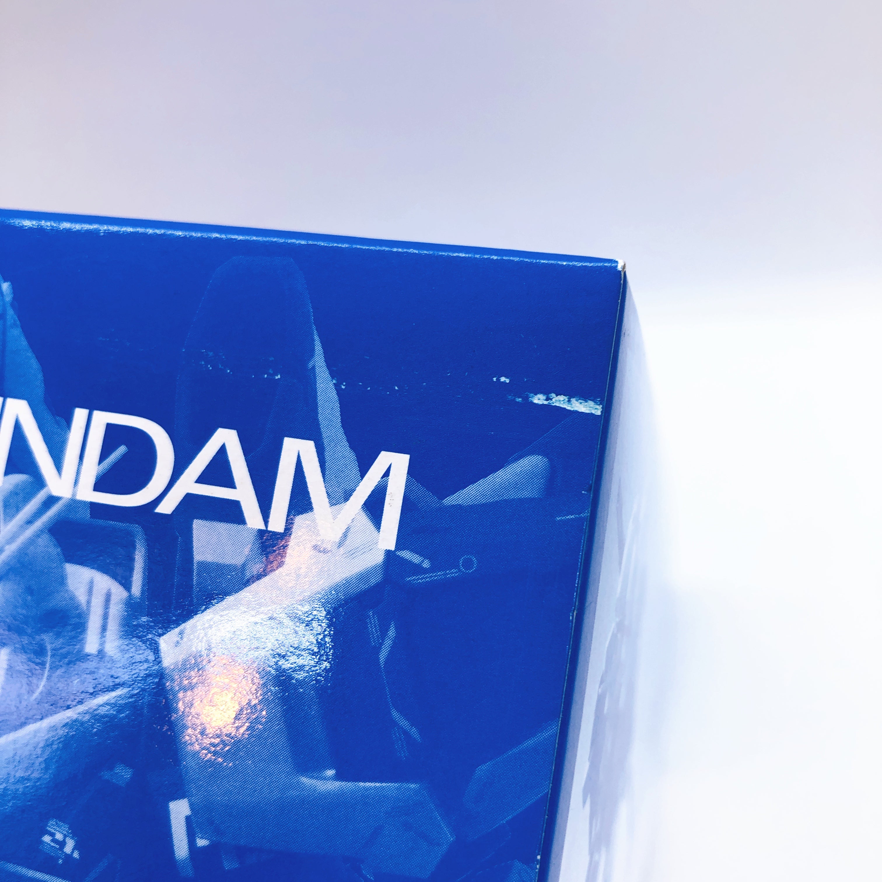 MG 1/100 V2 Gundam Ver.Ka & Expansion Parts Set of 3 Model Kit Premium Bandai