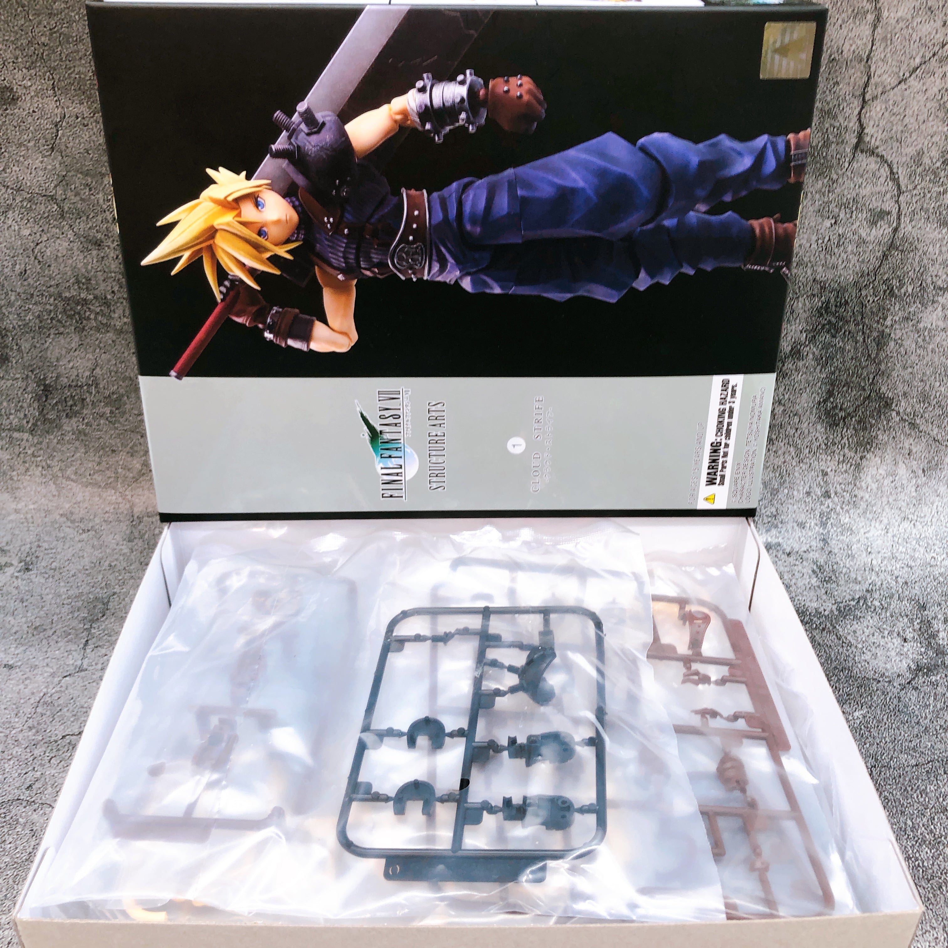 FINAL FANTASY VII Structure Arts Cloud Strife & Sephiroth Set FF7 Model Kit NEW