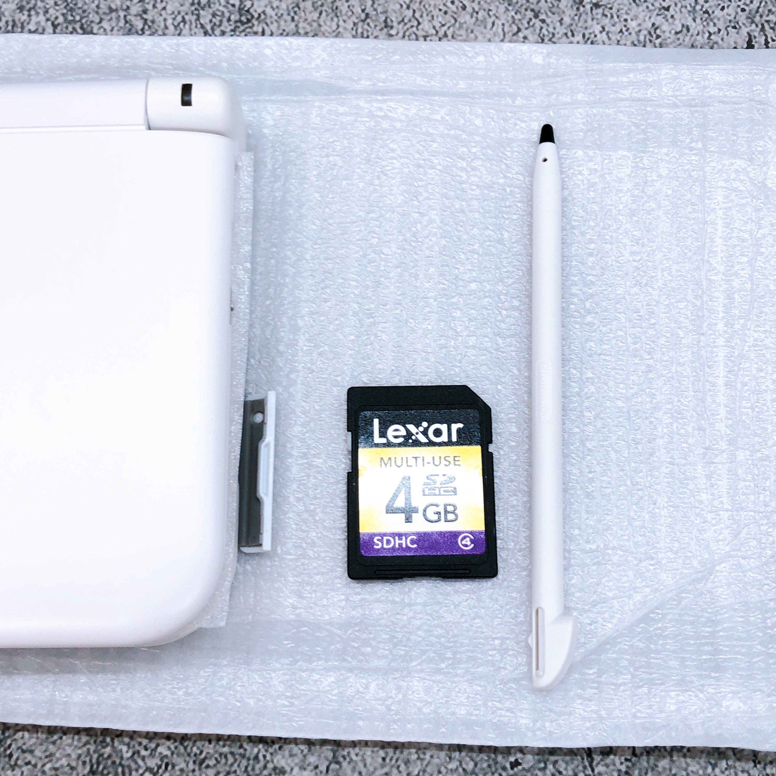 Nintendo 3DS LL White Color SPR-S-WAAA Game Console Japan Boxed Tested