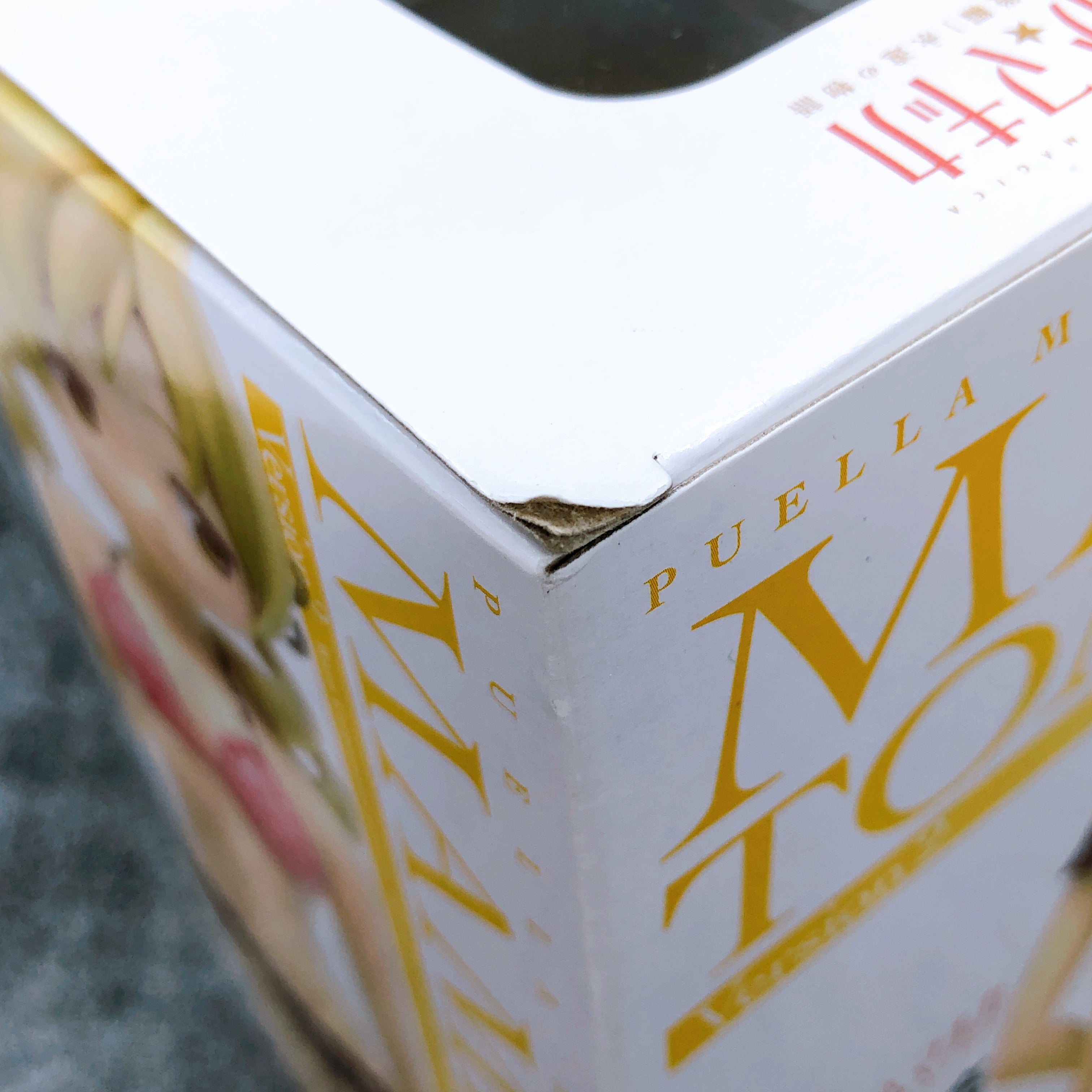 Puella Magi Madoka Magica Mami Tomoe Ver.2 Beach Queens 1/10 Figure Wave NEW