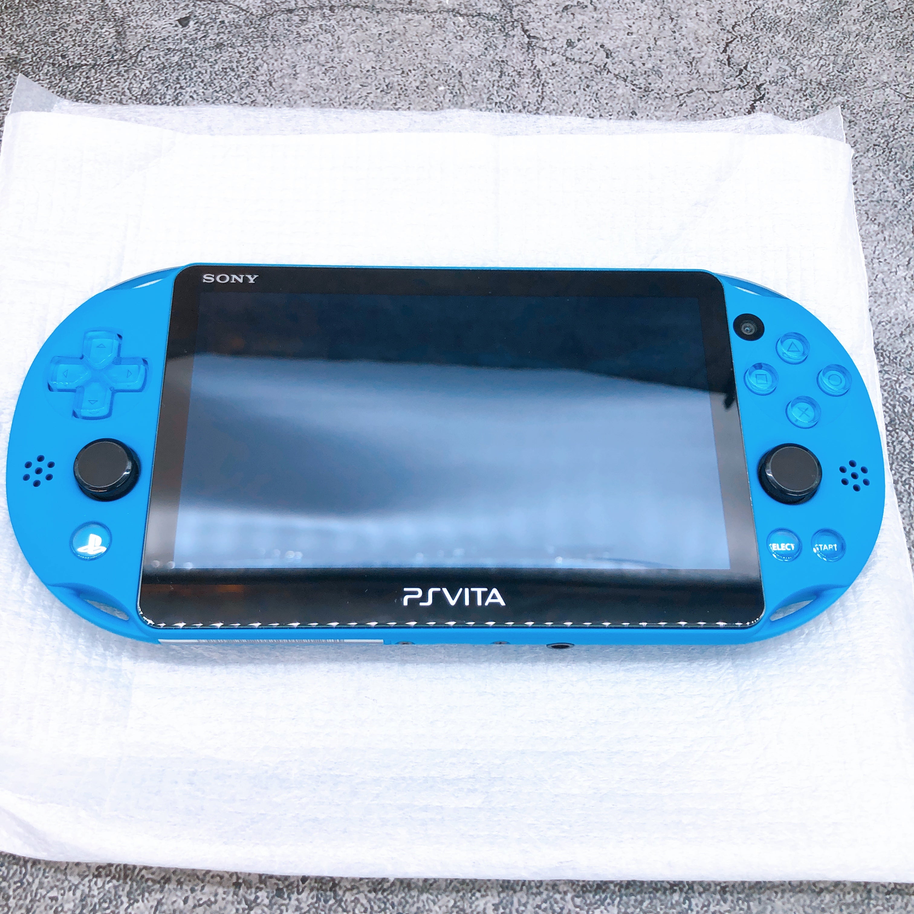 Sony PlayStation Vita Wi-Fi Console PCH-2000 ZA23 Aqua Blue Boxed PSV in Stock