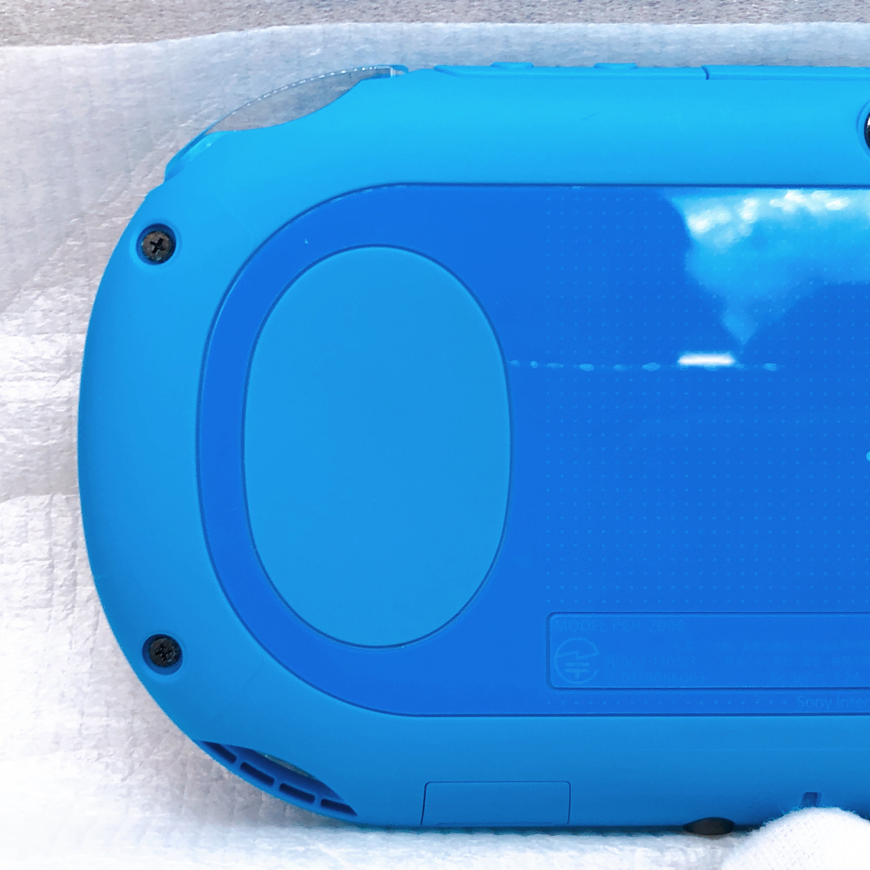 Sony PlayStation Vita Wi-Fi Console PCH-2000 ZA23 Aqua Blue Boxed PSV in Stock