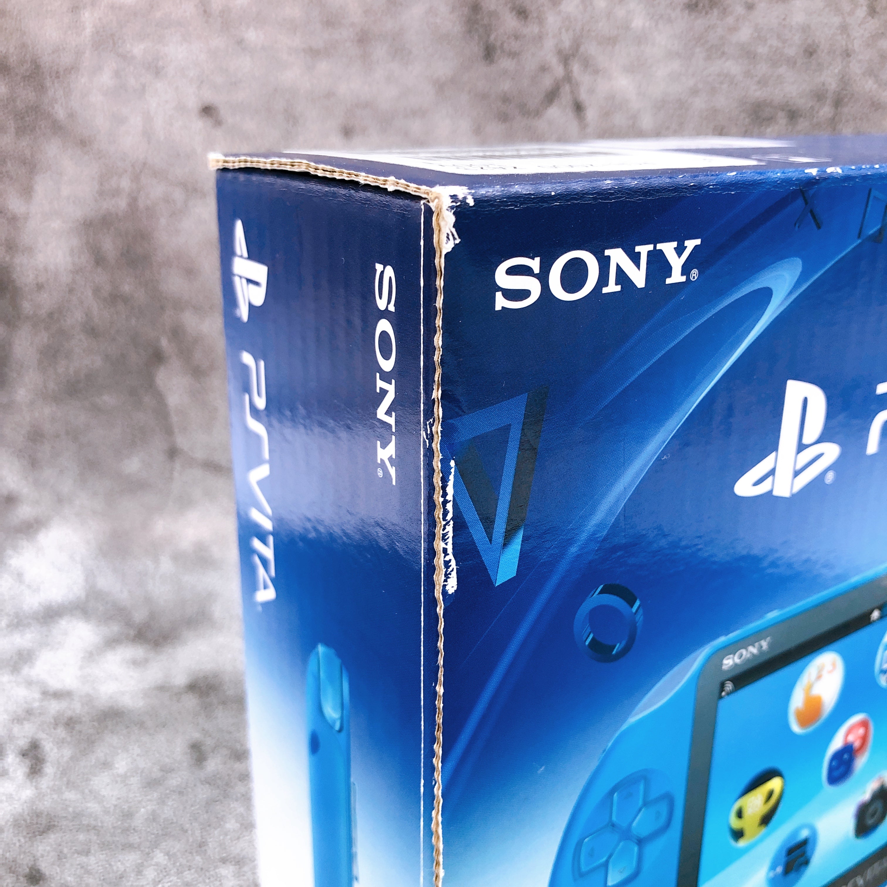 Sony PlayStation Vita Wi-Fi Console PCH-2000 ZA23 Aqua Blue Boxed PSV in Stock