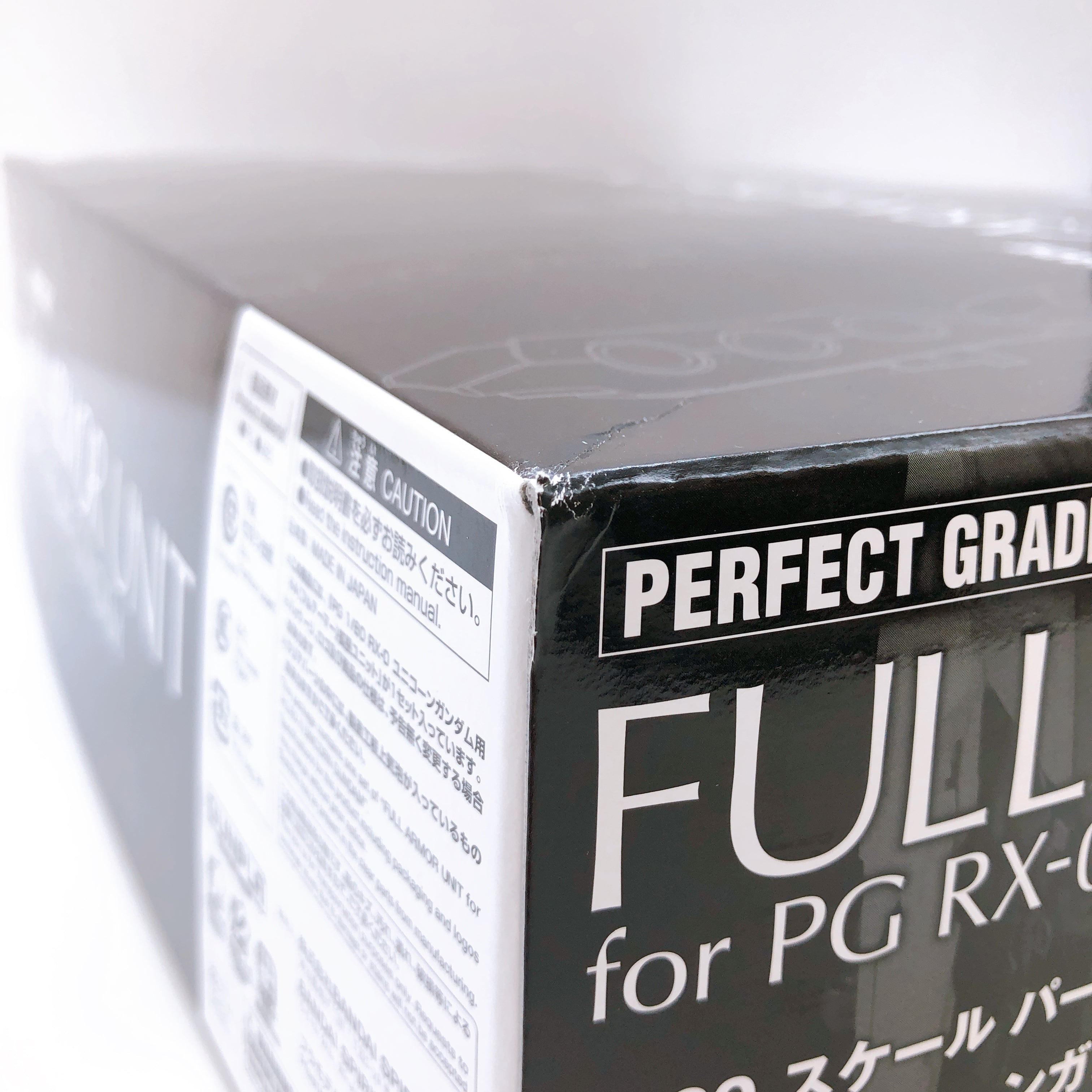 PG 1/60 Full Armor Unit for PG RX-0 Unicorn Gundam Model Kit Premium Bandai NEW