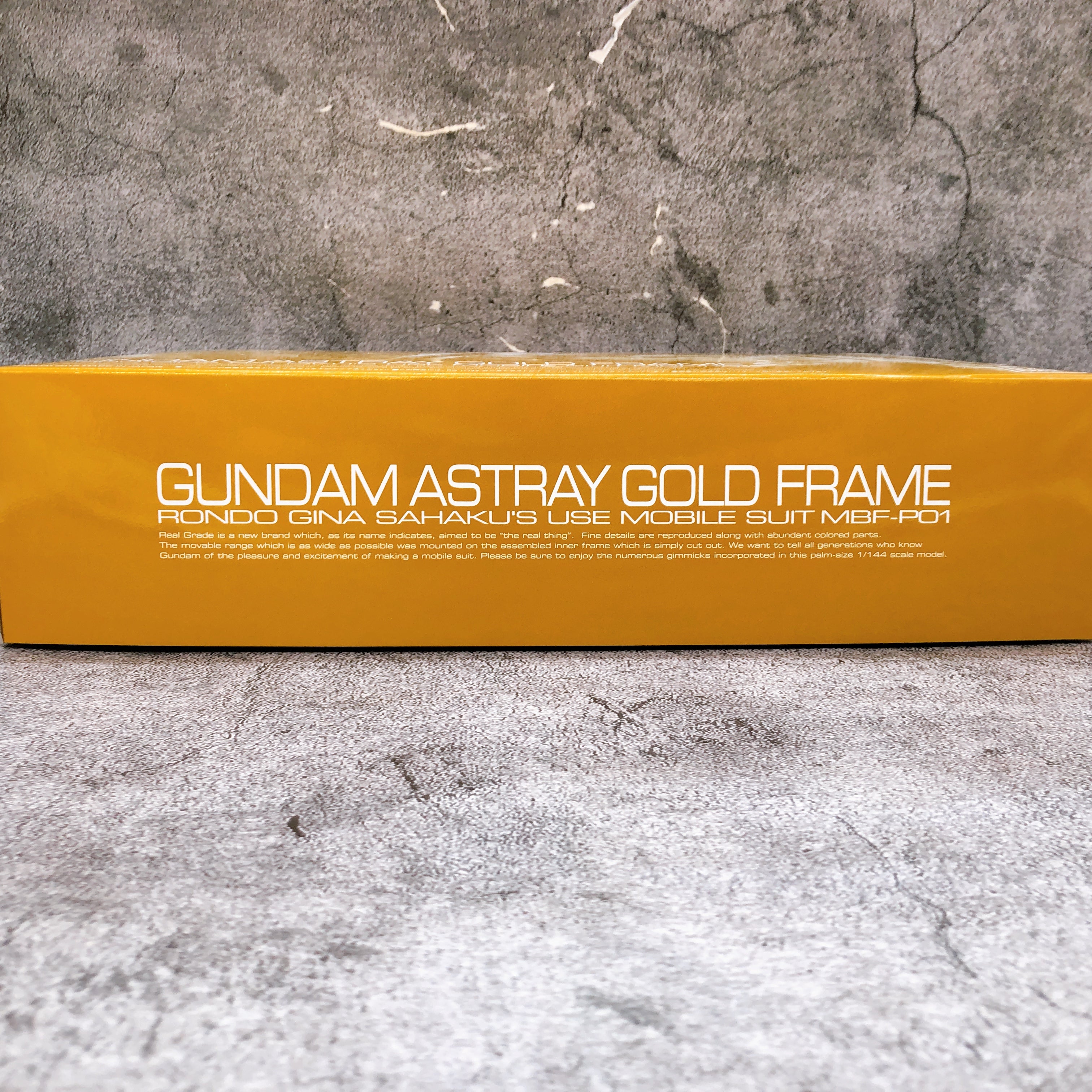 RG 1/144 Gundam Astray Gold Frame MBF-P01 Model Kit Premium Bandai Japan NEW