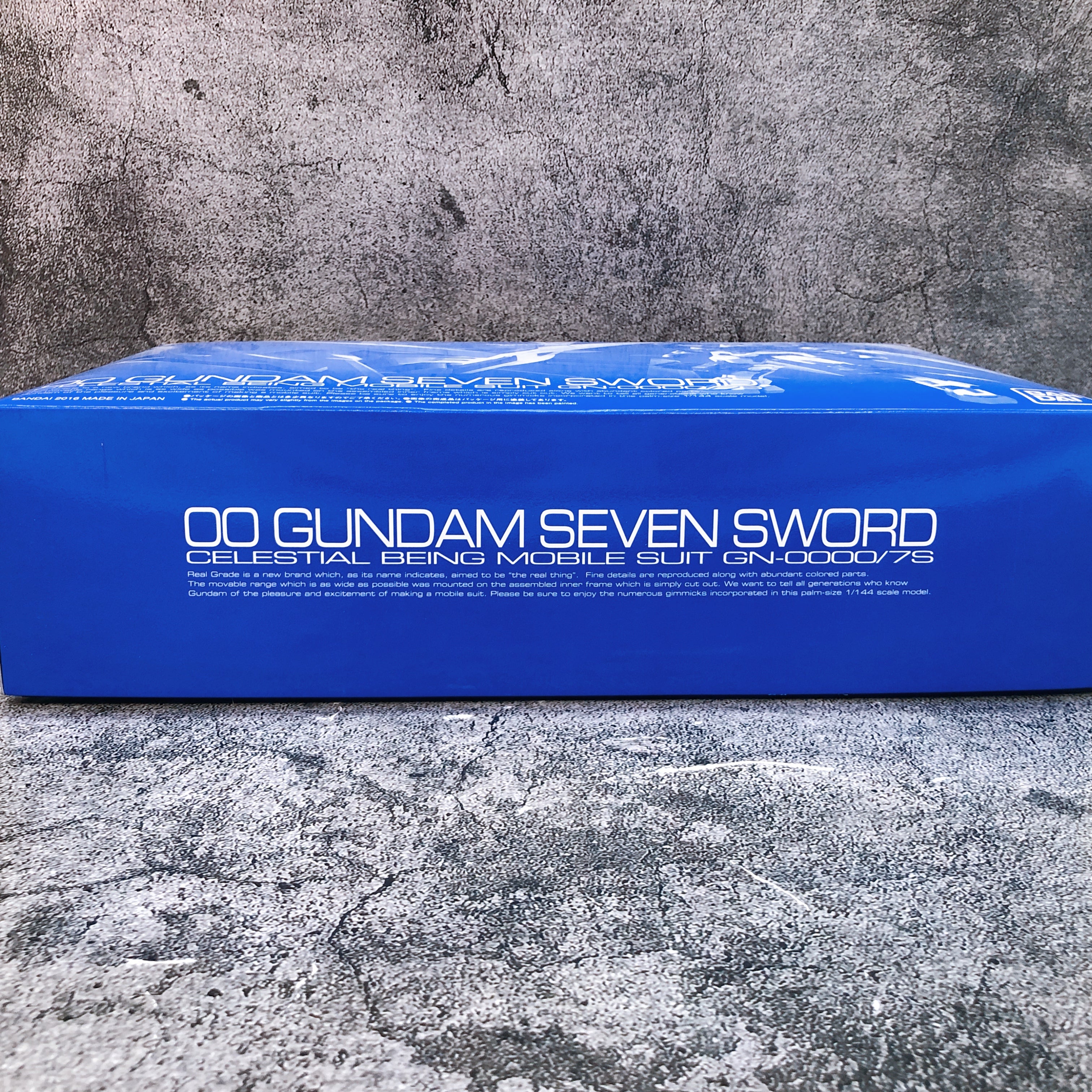 RG 1/144 00 Gundam Seven Sword GN-0000/7S Model Kit Premium Bandai NEW FASTSHIP
