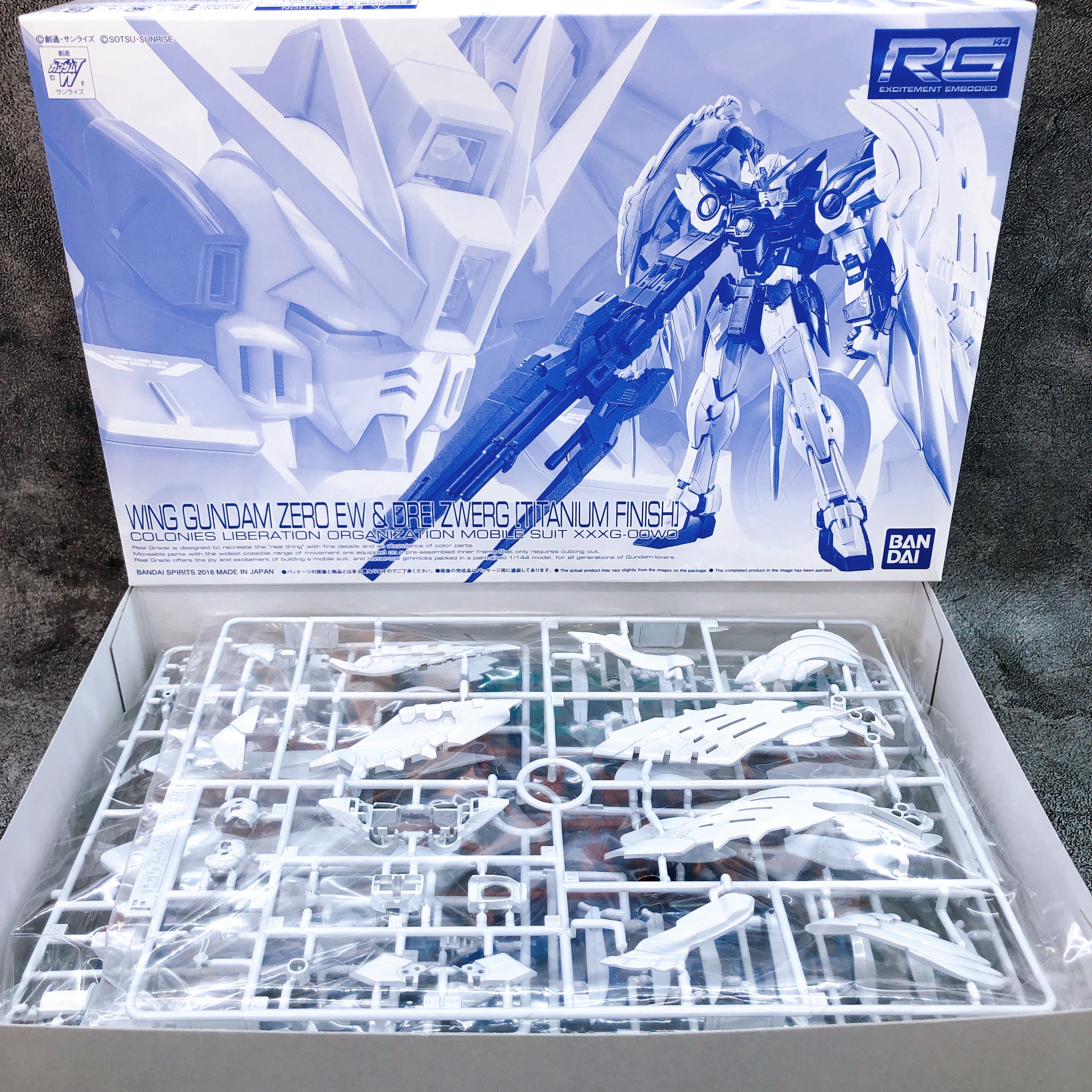RG 1/144 Wing Gundam Zero EW & Drei Zwerg Titanium Finish Kit Premium Bandai NEW