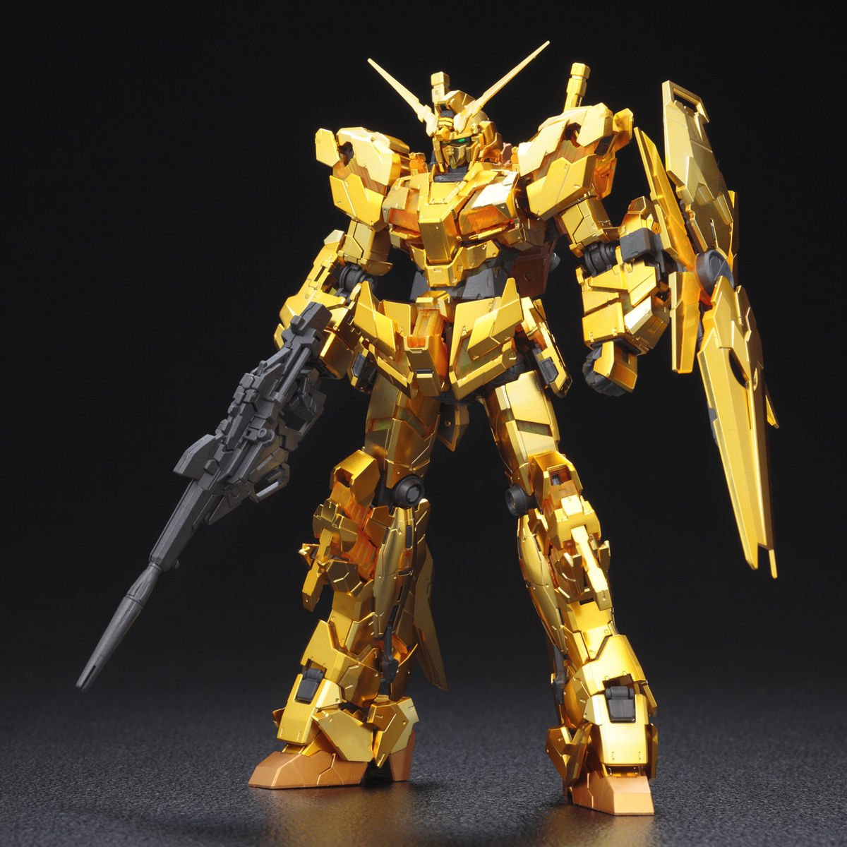 RG 1/144 Unicorn Gundam Gold Coating Gundam Base Limited Kit Bandai Japan NEW